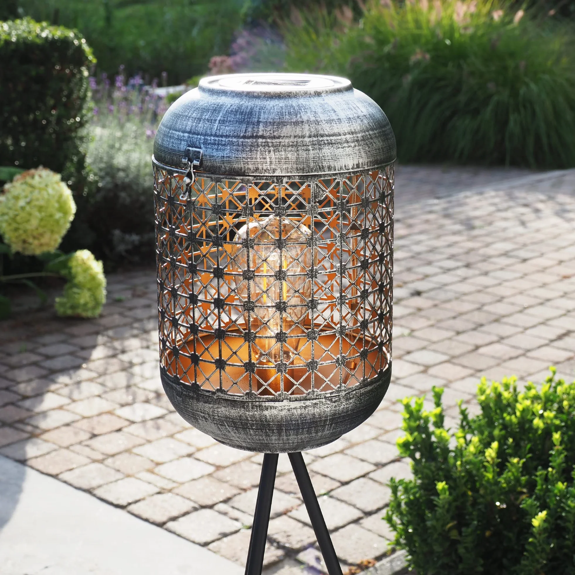 Gadgy Zewnętrzna Lampa Stojąca LED Solarna – Wodoodporna Lampa Trójnóg do Ogrodu, Balkonu i Tarasu – Zrównoważone Oświetlenie LED na Zewnątrz