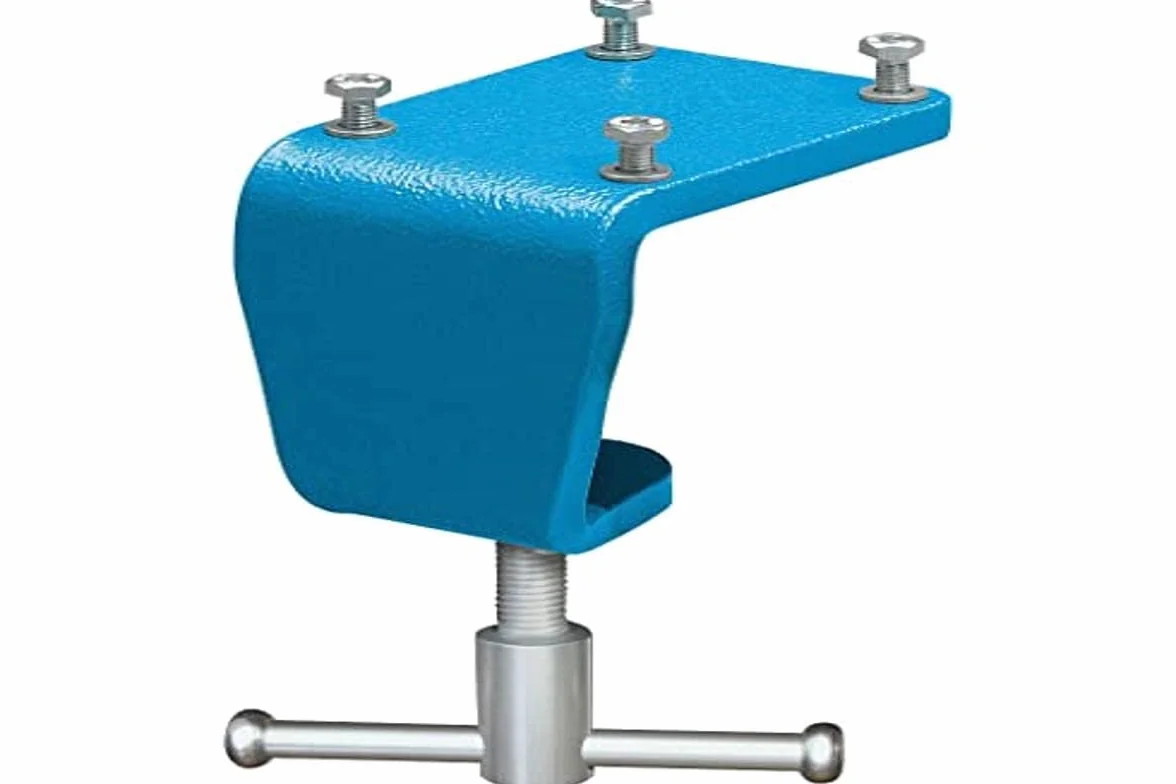 Klamry mocujace do stolu warsztatowego 100mm, pod imadło BROCKHAUS