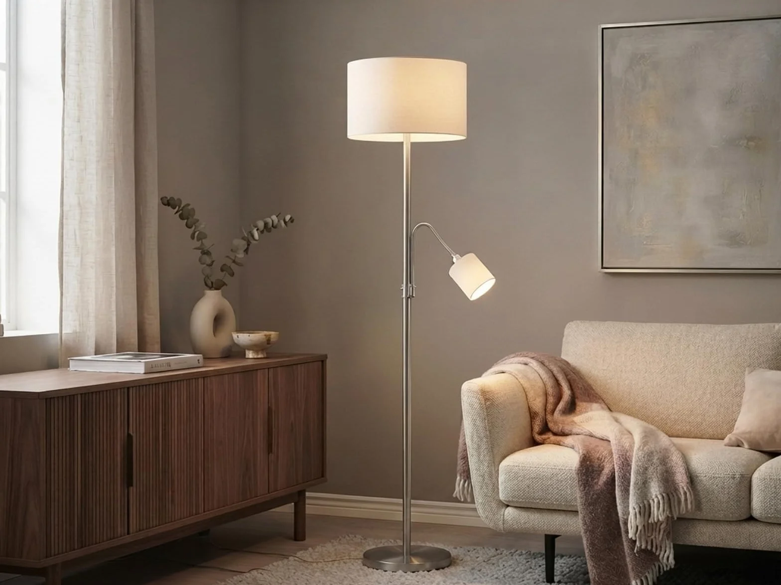 Klasyczna lampa stojąca LED z lampką do czytania i abażurami materiałowymi w kolorze białym wysokość 170 cm – ponadczasowe, eleganckie oświetlenie postojowe