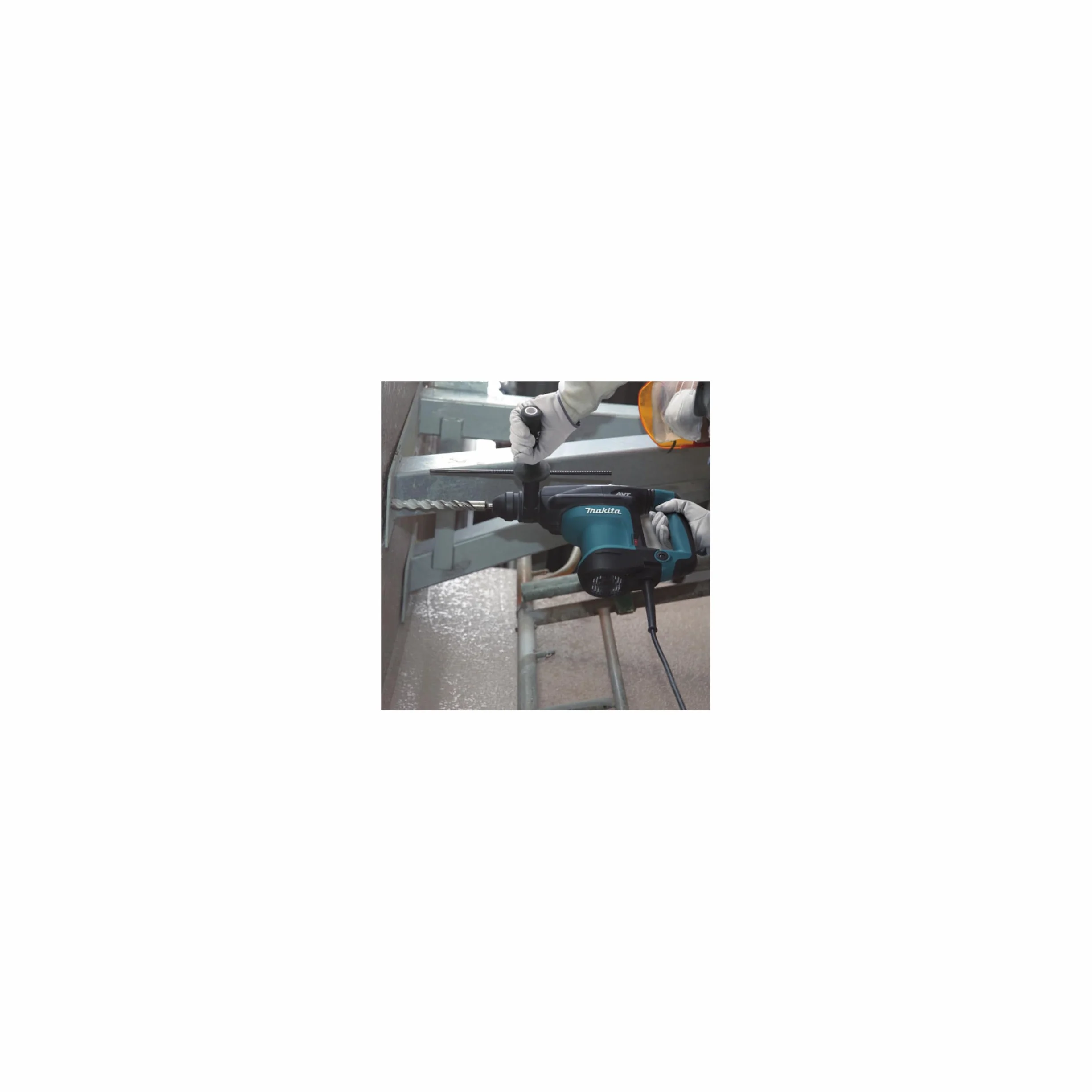 Makita HR3210C Młot Kombi SDS-Plus