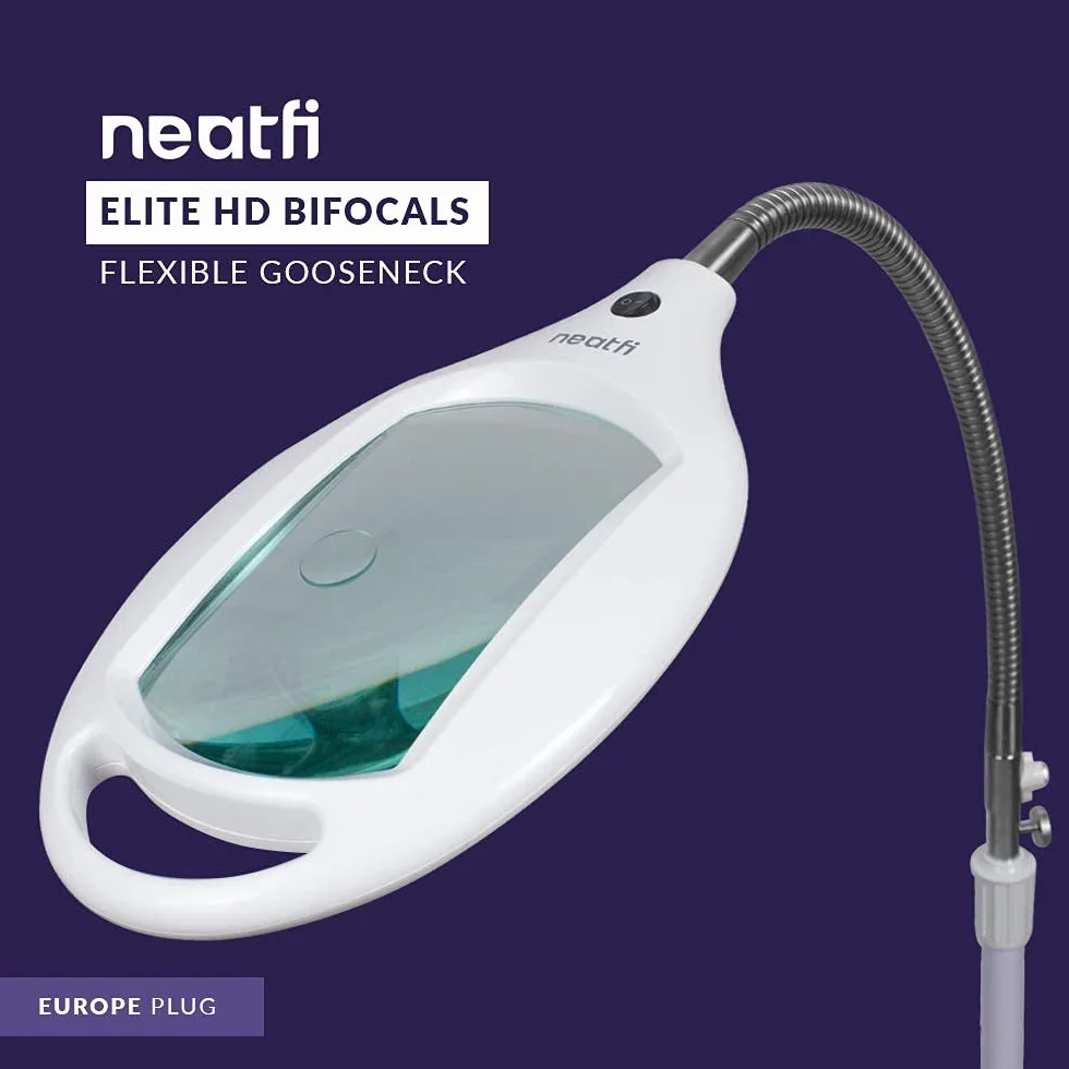 Neatfi Lampa podłogowa Elite HD Bifocal Super LED, soczewki o powiększeniu 3/12 dioptrii, temperatura barwowa 6500K, 42 diody LED SMD, regulowany szyjowy przegub, wysokość dostosowalna (biała)