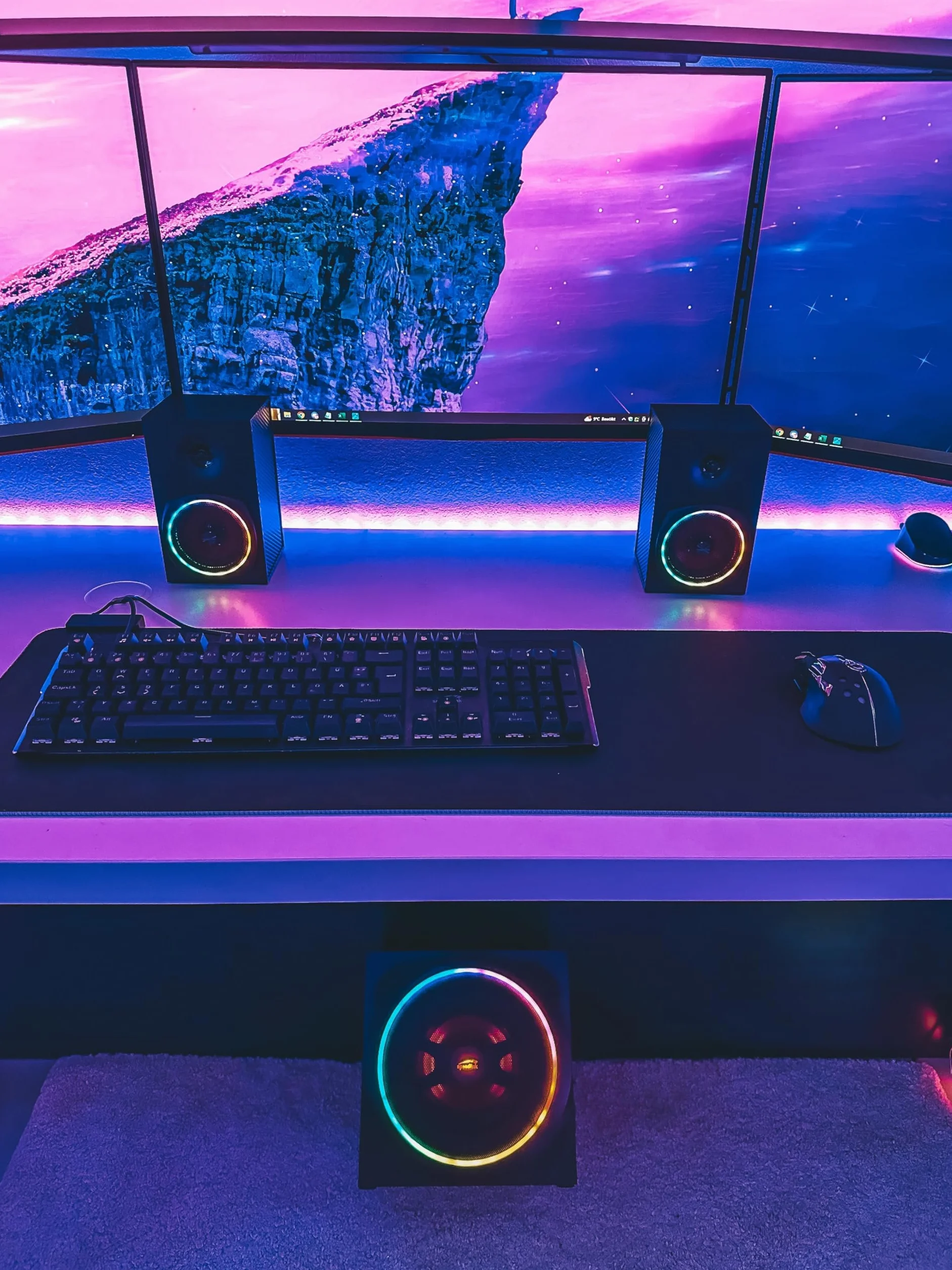 Speedlink GRAVITY CARBON RGB 2.1 System głośników z subwooferem Bluetooth 120 W Czarny