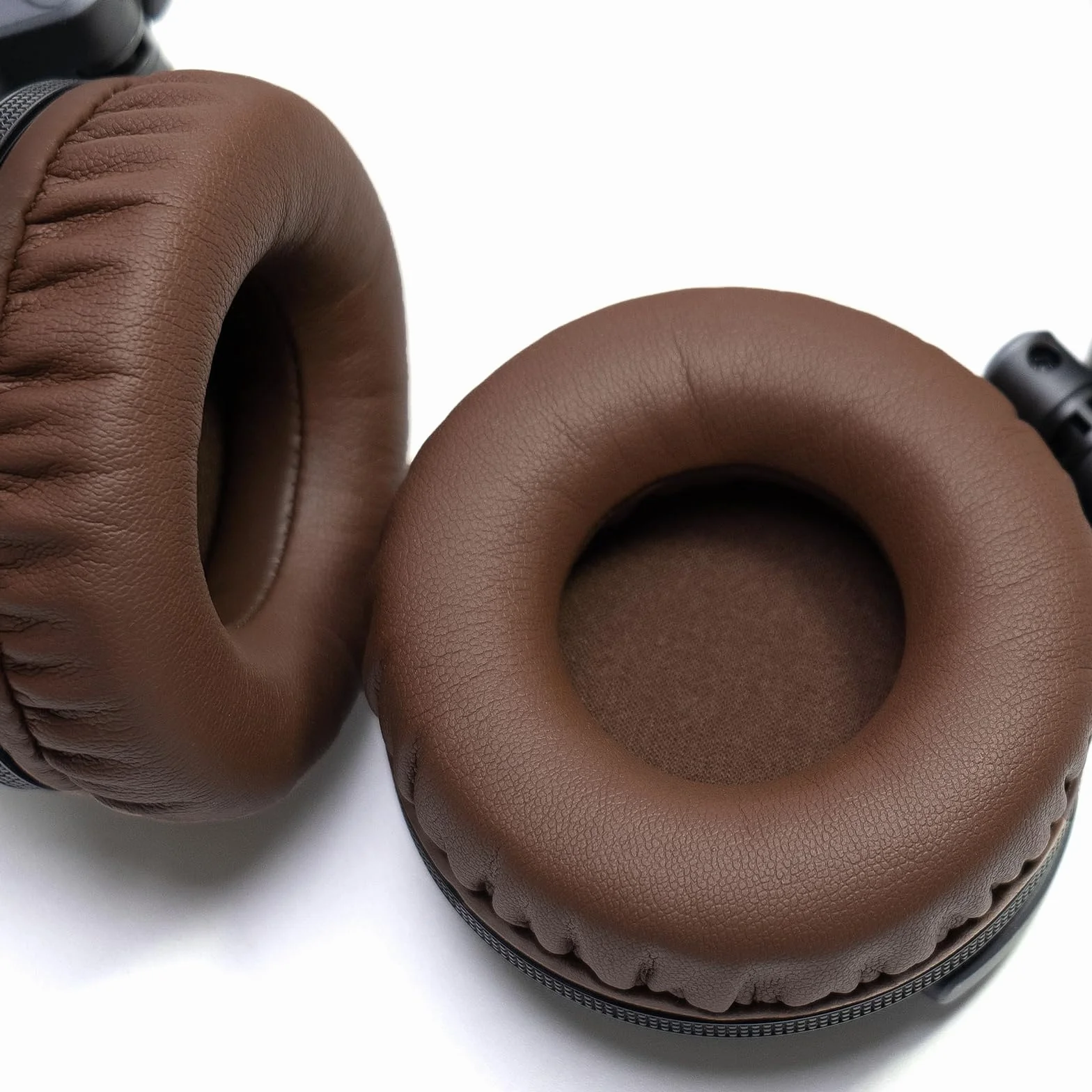 Piankowe nauszniki ze skóry proteinowej kompatybilne z Pioneer HDJ CUE1 HDJ500 DJ brązowe