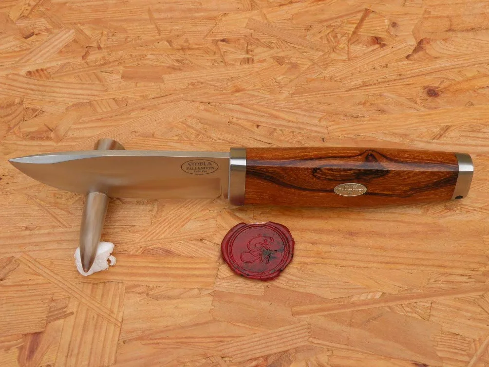 Fallkniven Unisex's SK2L Embla stała 9 cm rękojeść z drewna żelaznego, brązowa, 9 cm