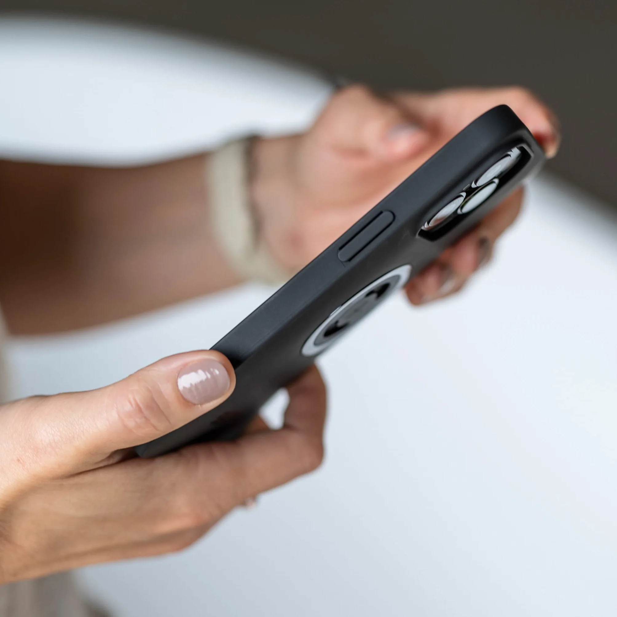 SP CONNECT Etui na telefon | SPC+ | kompatybilne z iPhone 15 Pro
