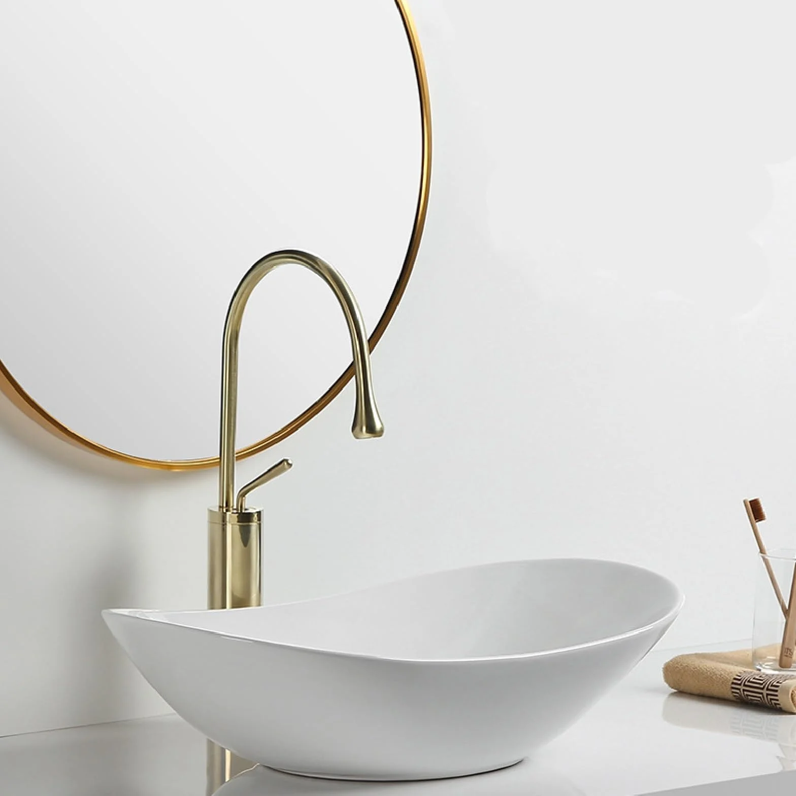 Nowoczesna Owalna Ceramiczna Umywalka Nablatowa Z Kranem I Odpływem - Stylowa Umywalka Nablatowa W Kształcie Łódki Do Łazienki - Biała,White a-43x28x14cm