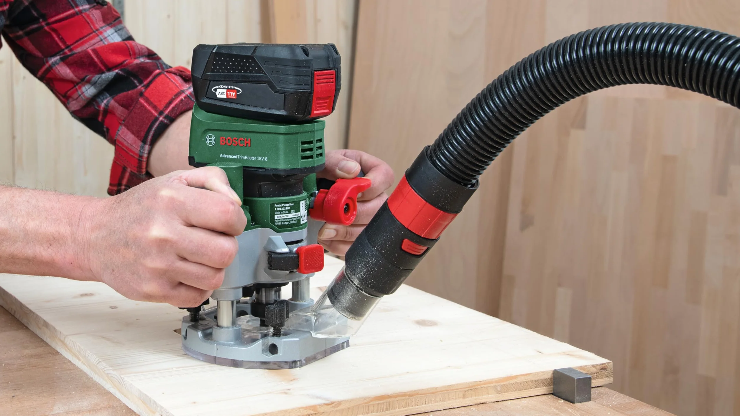 Bosch 1x Adapter do Odpylacza (do AdvancedTrimRouter 18V-8, Osprzęt Frezarka Górnowrzecionowa)
