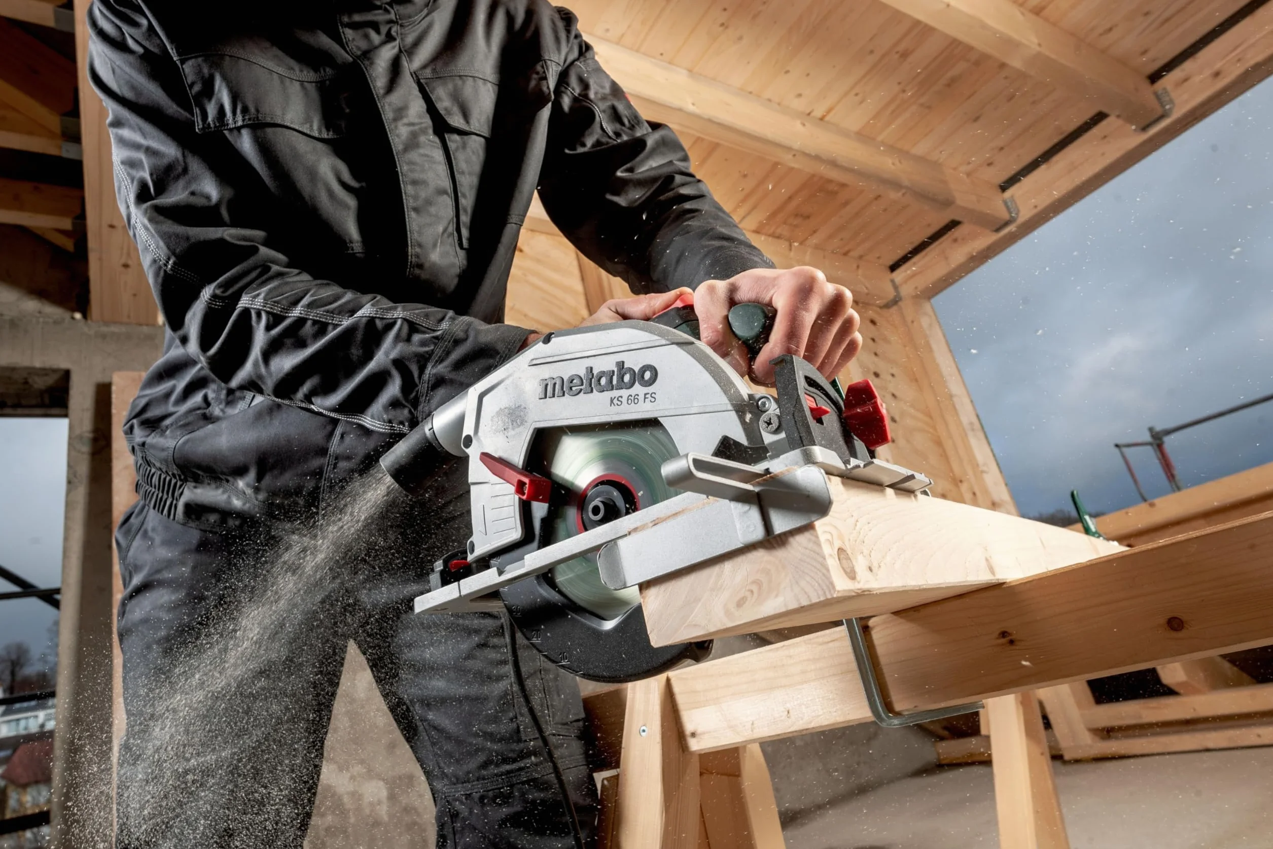 Metabo Zestaw KS 66 FS ręczna pilarka tarczowa kartonowa z szyną nasadkową KFS 44-691196000