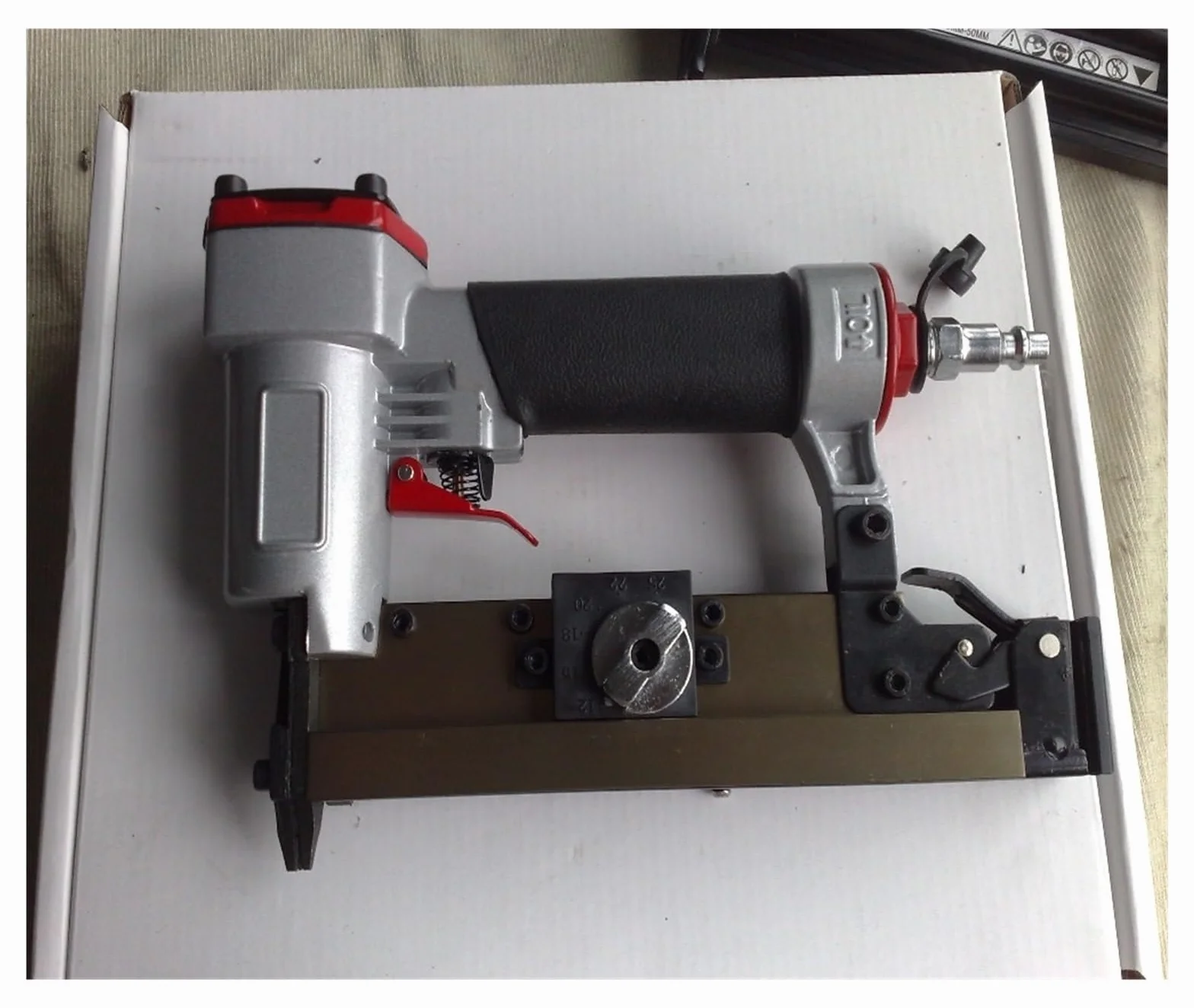 Pistolet do gwoździ, Pneumatyczny Pistolet Do Gwoździ 23GA P625 Pneumatyczny Pistolet Do Gwoździ, Pistolet Do Gwoździ, Elektronarzędzia