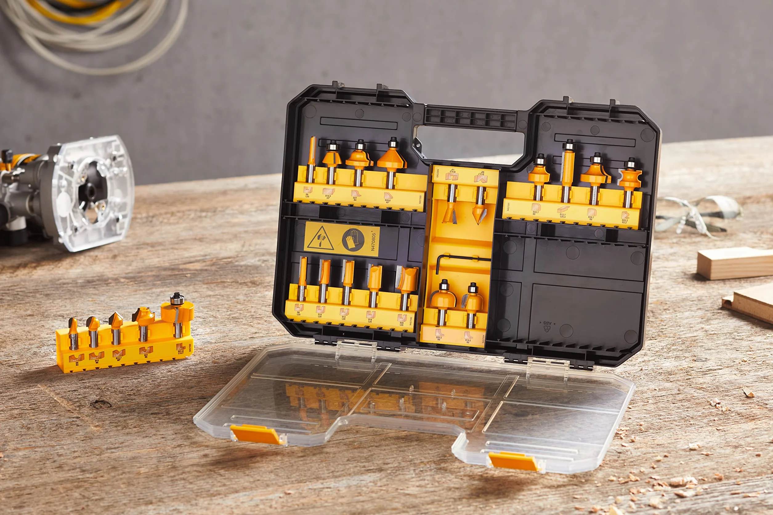 Dewalt DT90017 Zestaw Akcesoriów 22 Elementy Czarny Żółty