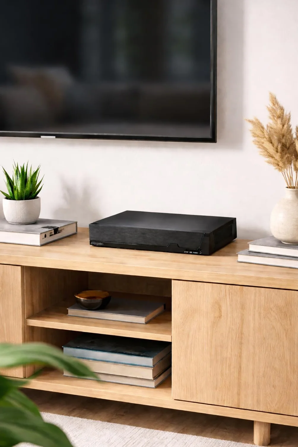 Energeeks - Nagrywarka NVR - 4 kamery zewnętrzne w zestawie - 16 kanałów - Dysk twardy 1 TB - Nagrywanie 24/7 - Zgodność ze złączem ONVIF i RJ45
