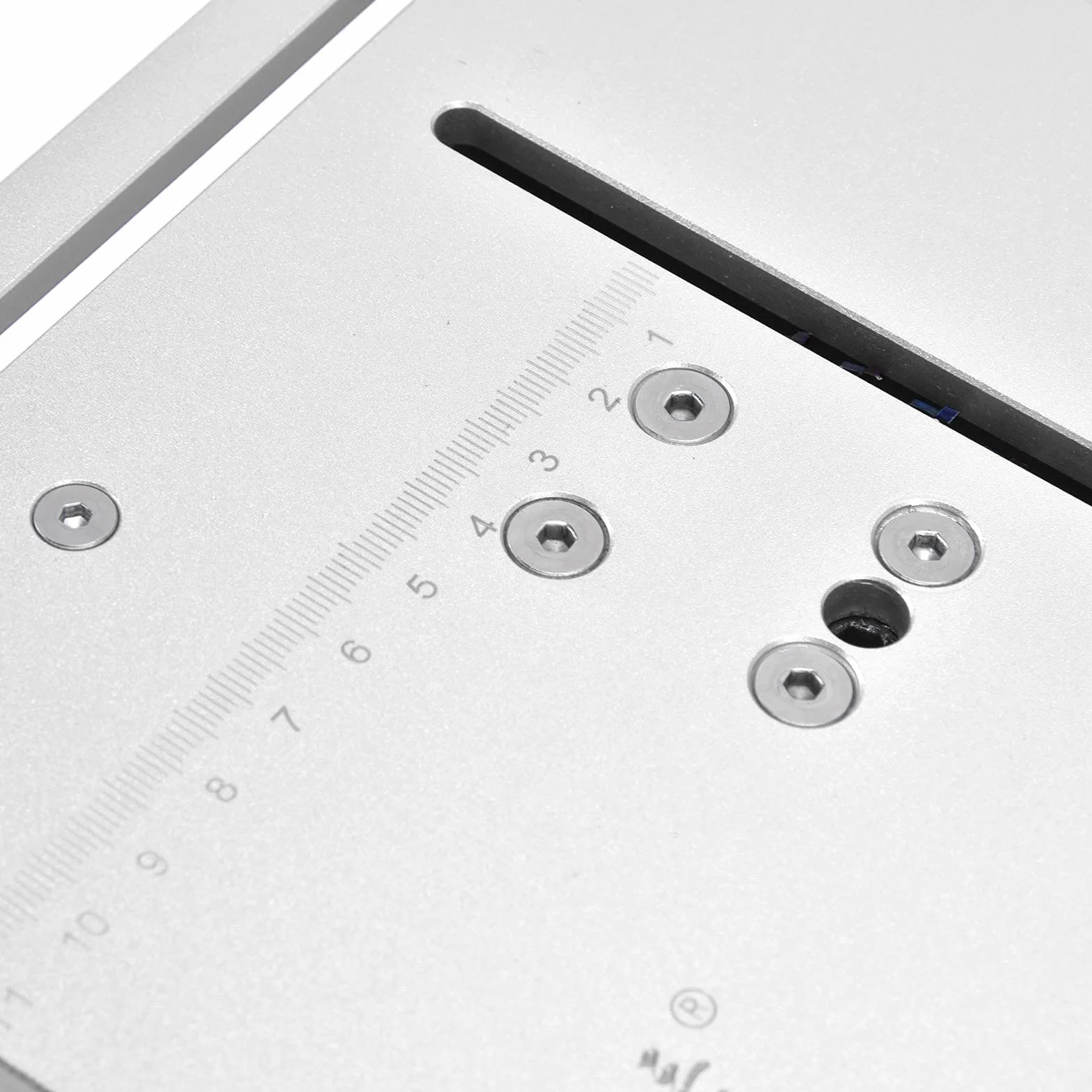 Piła stołowa Elektryczna mini przenośna piła stołowa Narzędzie do cięcia drewna na biurko DC12 24 V 96 W Mocny silnik Regulowany kąt linijki Precyzyjna skala laserowa (diamentowe srebro)
