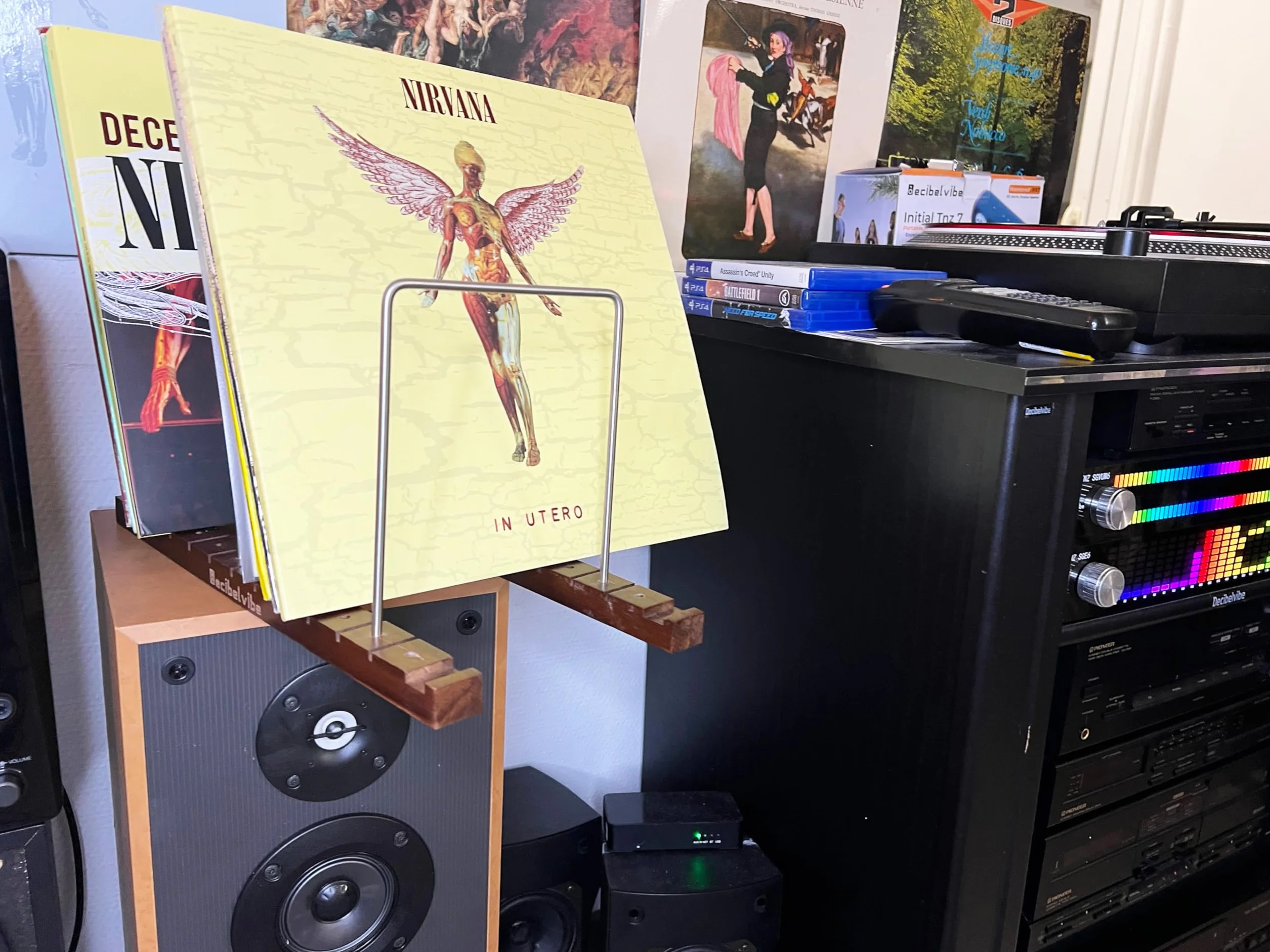 Decibelvibe TNZ SGVUM6 Miernik audio graficzny VU z wejściem i wyjściem RCA/3,5, bezprzewodowe wejście przez wbudowany mikrofon, 19 kolorów srebrny