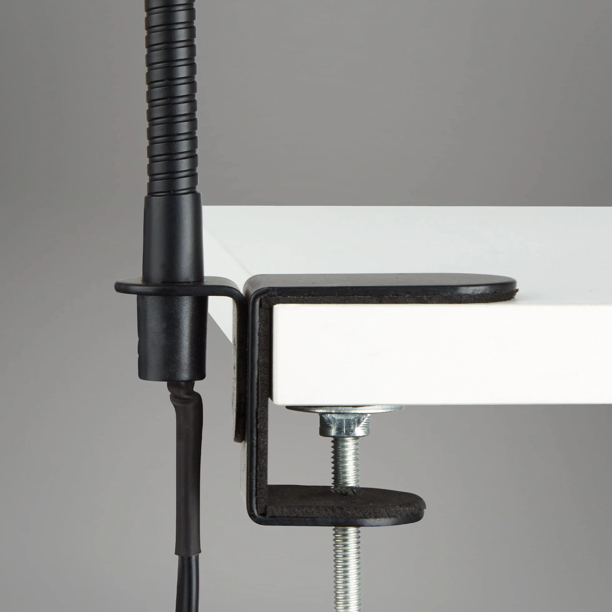 BRILONER Lampy – retro lampa zaciskowa, lampka do czytania w zestawie z elastycznym ramieniem, włącznik, 1 x E14, maks. 25 W, metal, czarno-złoty, 2603-015