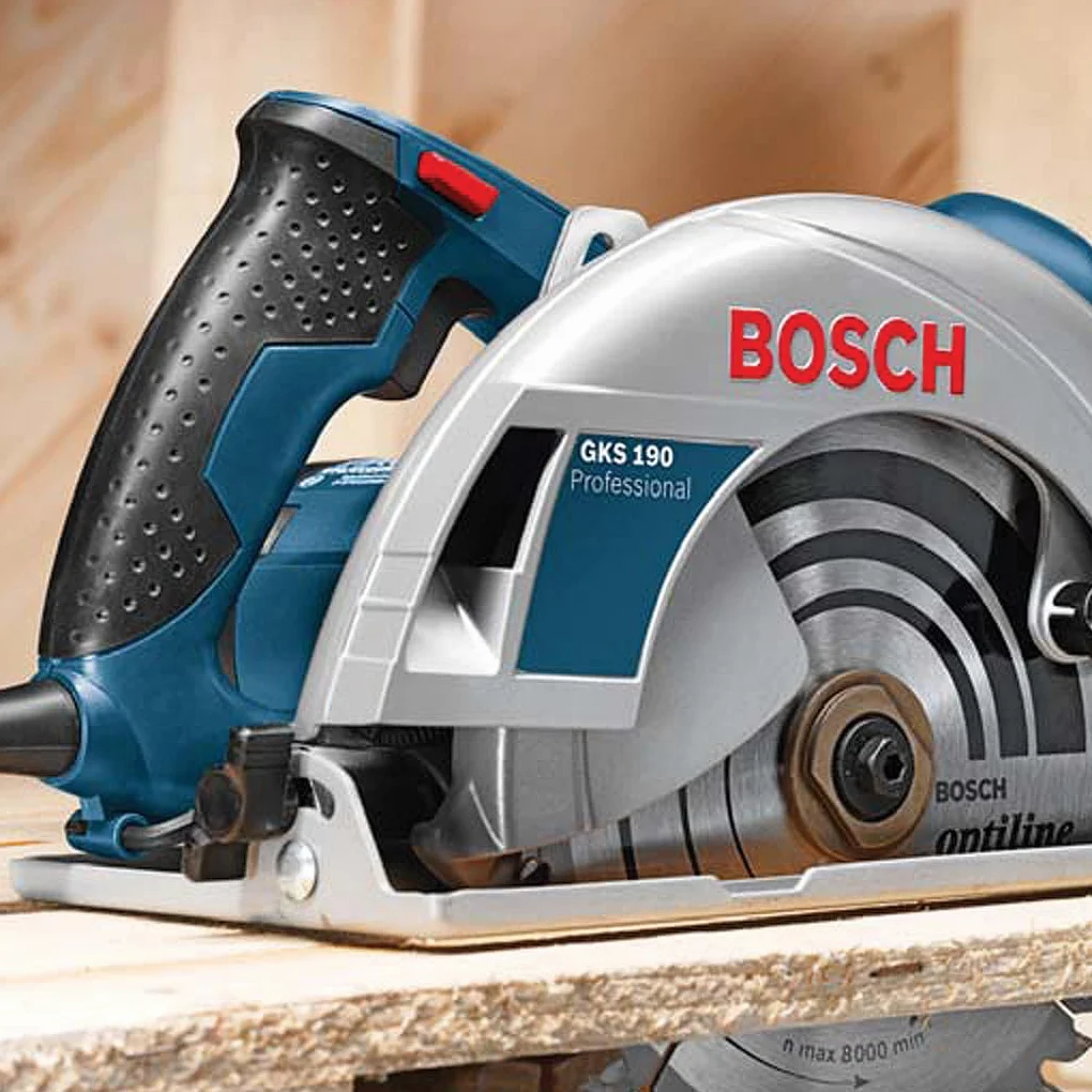 Bosch Professional: pilarka tarczowa GKS 190 (1400 W, średnica tarczy pilarskiej 190 mm, prędkość obrotowa bez obciążenia 5.500 min-1)