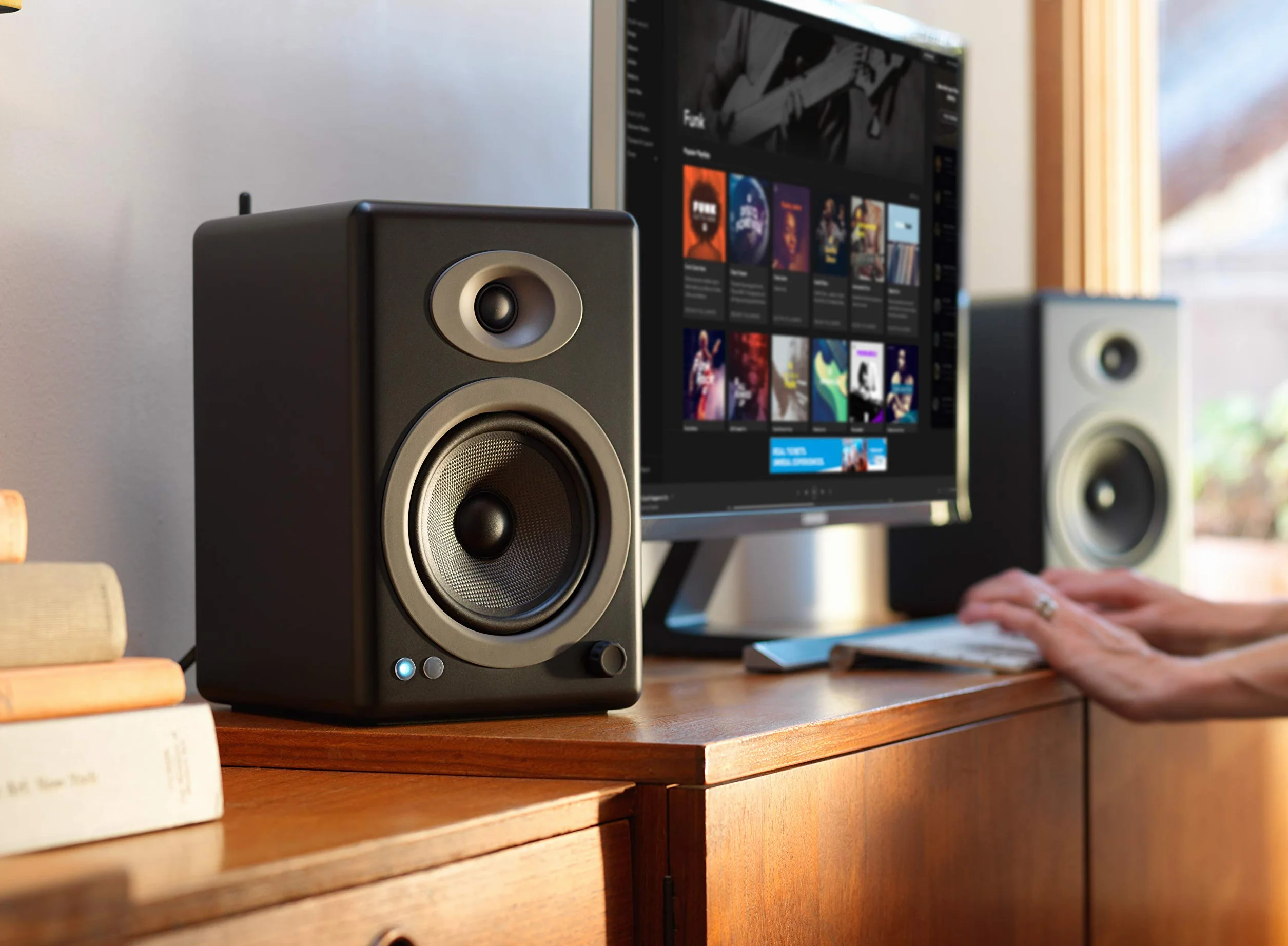 Audioengine - Bezprzewodowe głośniki półkowe A5 do kina domowego – 150 W, monitory studyjne klasy premium
