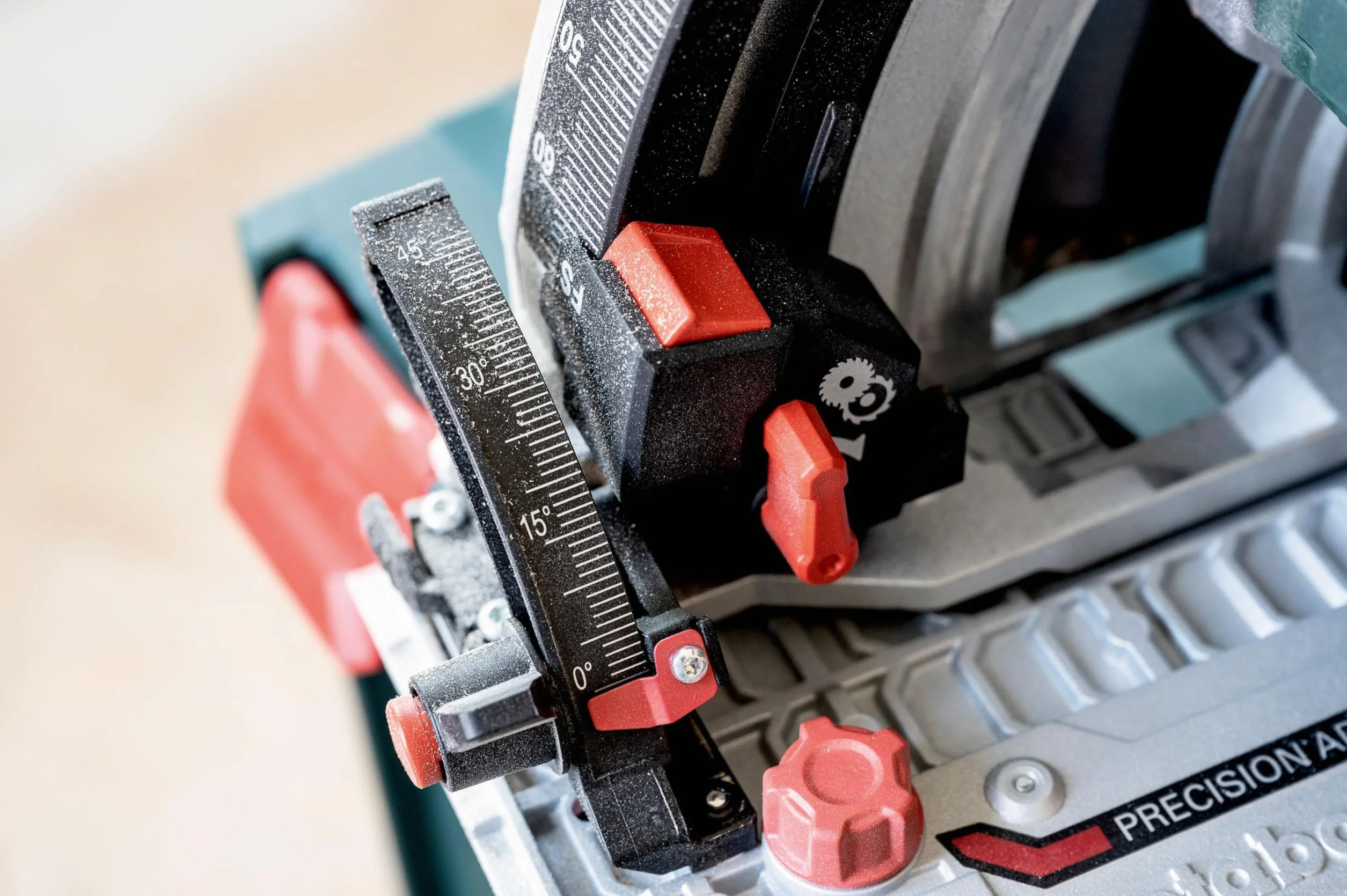 Metabo Akumulatorowa pilarka tarczowa KT 18 LTX 66 BL (bez akumulatora, głębokość cięcia 0-66 mm, średnica brzeszczotu 165 mm, piła tarczowa) 601866840