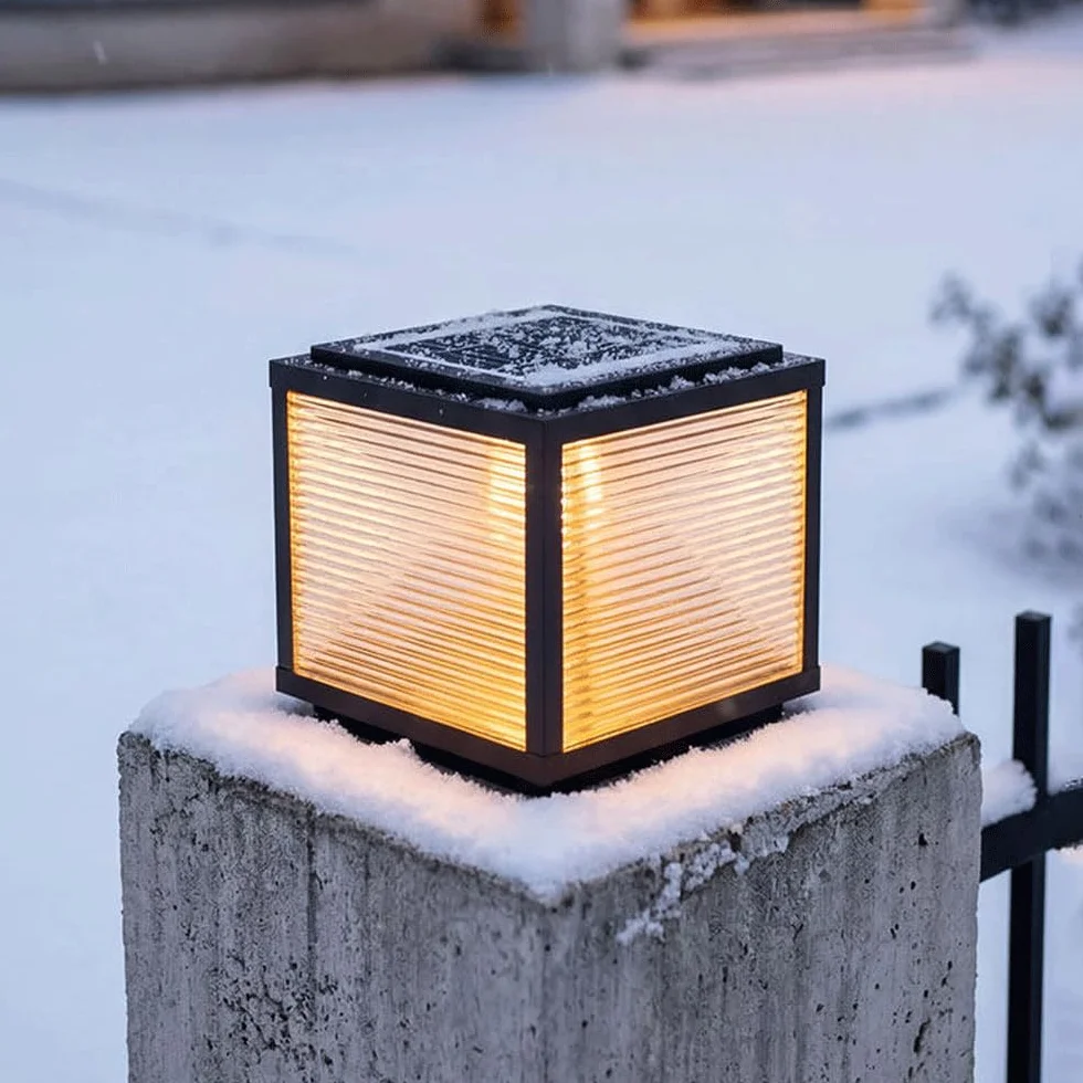 Solarne lampy słupkowe na zewnątrz, wodoodporna lampa słupkowa do kolumny ogrodzeniowej, automatyczne włączanie/wyłączanie, trwałe zewnętrzne oświetlenie molo na podwórko, ścieżkę, taras, do ogrodu