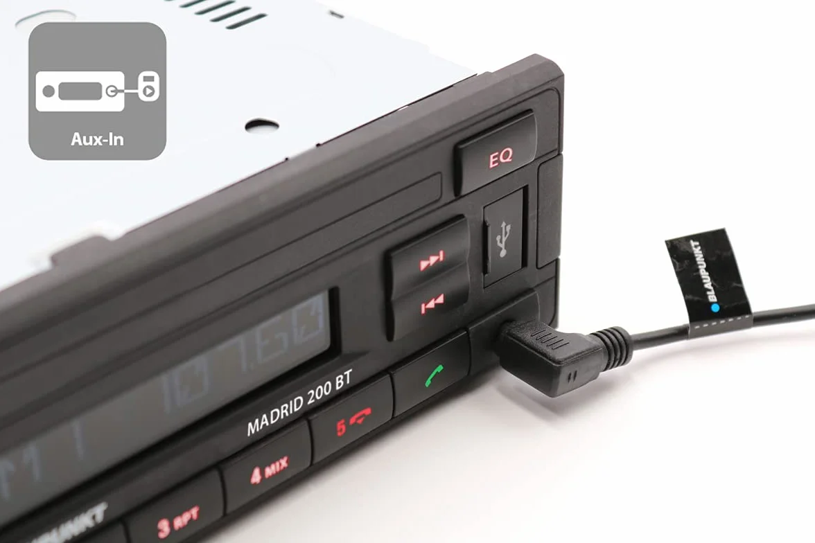 Blaupunkt Madrid 200 BT Bluetooth Tuner RDS zestaw głośnomówiący USB Aux-in