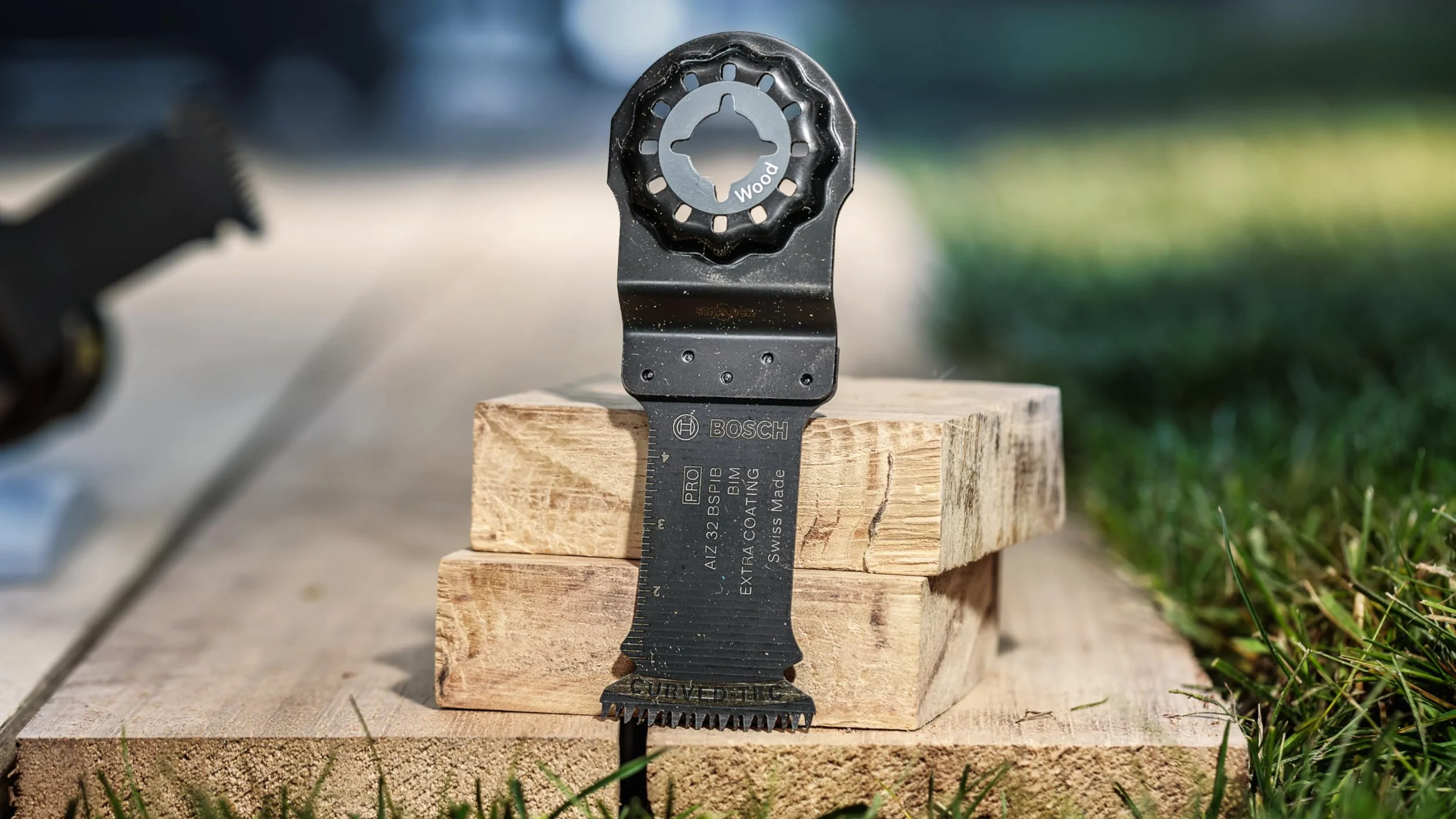 Bosch 5 x PRO Multi Material AIZ 32 BSPIB arkusz do narzędzi wielofunkcyjnych (do twardego drewna, płyt powlekanych tworzywem sztucznym, szerokość 32 mm, profesjonalne akcesoria, narzędzie