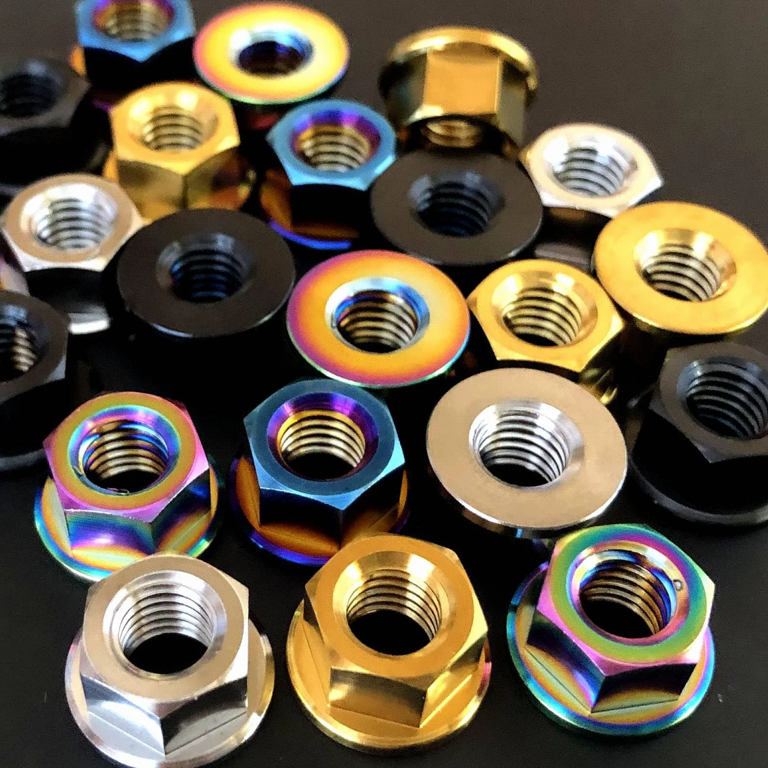 RISON tytanowa nakrętka kołnierzowa M12 x 1,25 mm, tytanowa nakrętka zębata, złota 6AL4 V, tytanowa nakrętka kołnierzowa do motocykla, 5 sztuk