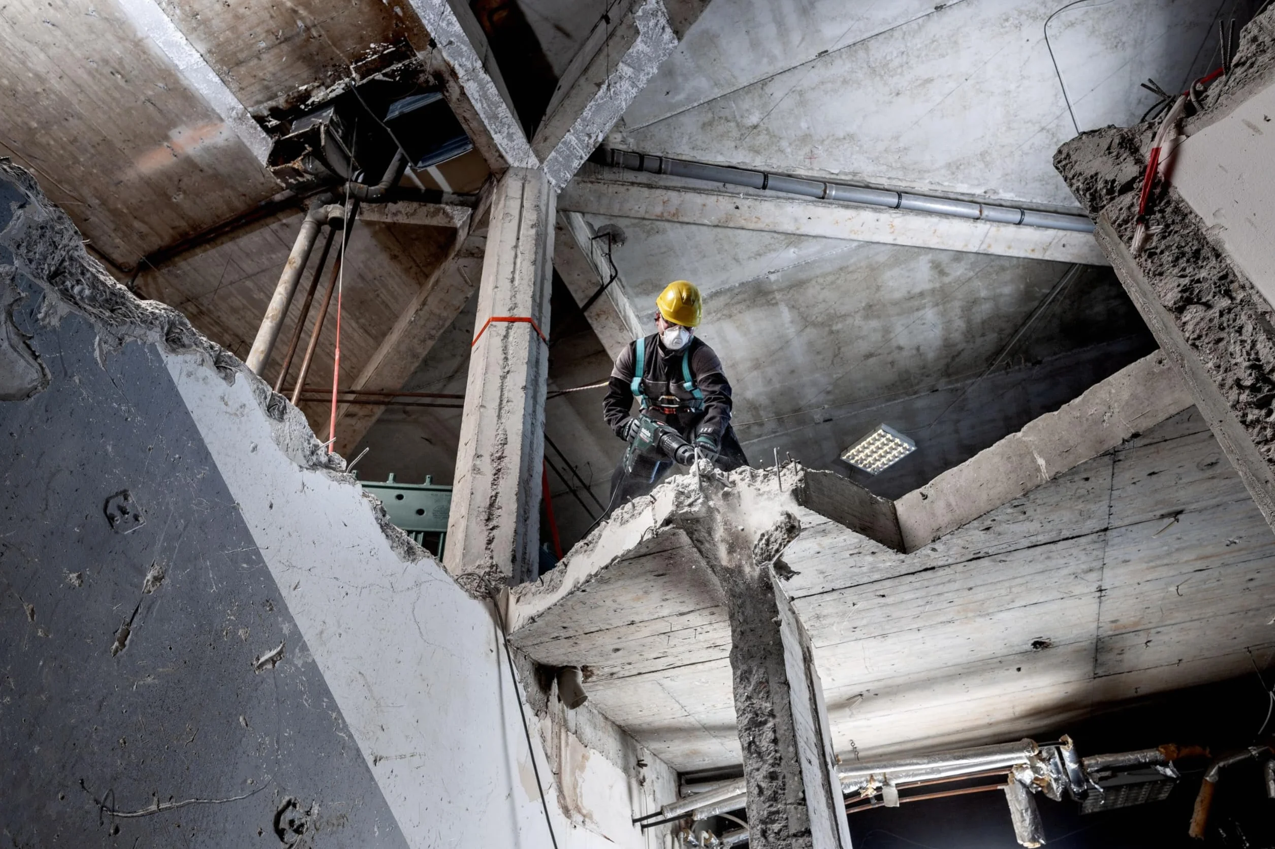 Metabo Młot kombi KHEV 11-52 BL (600767500) walizka z tworzywa sztucznego, maks. energia pojedynczego uderzenia (EPTA): 18,8 J, maksymalna prędkość udaru: 2360 /min, znamionowa moc poboru: 1500 W