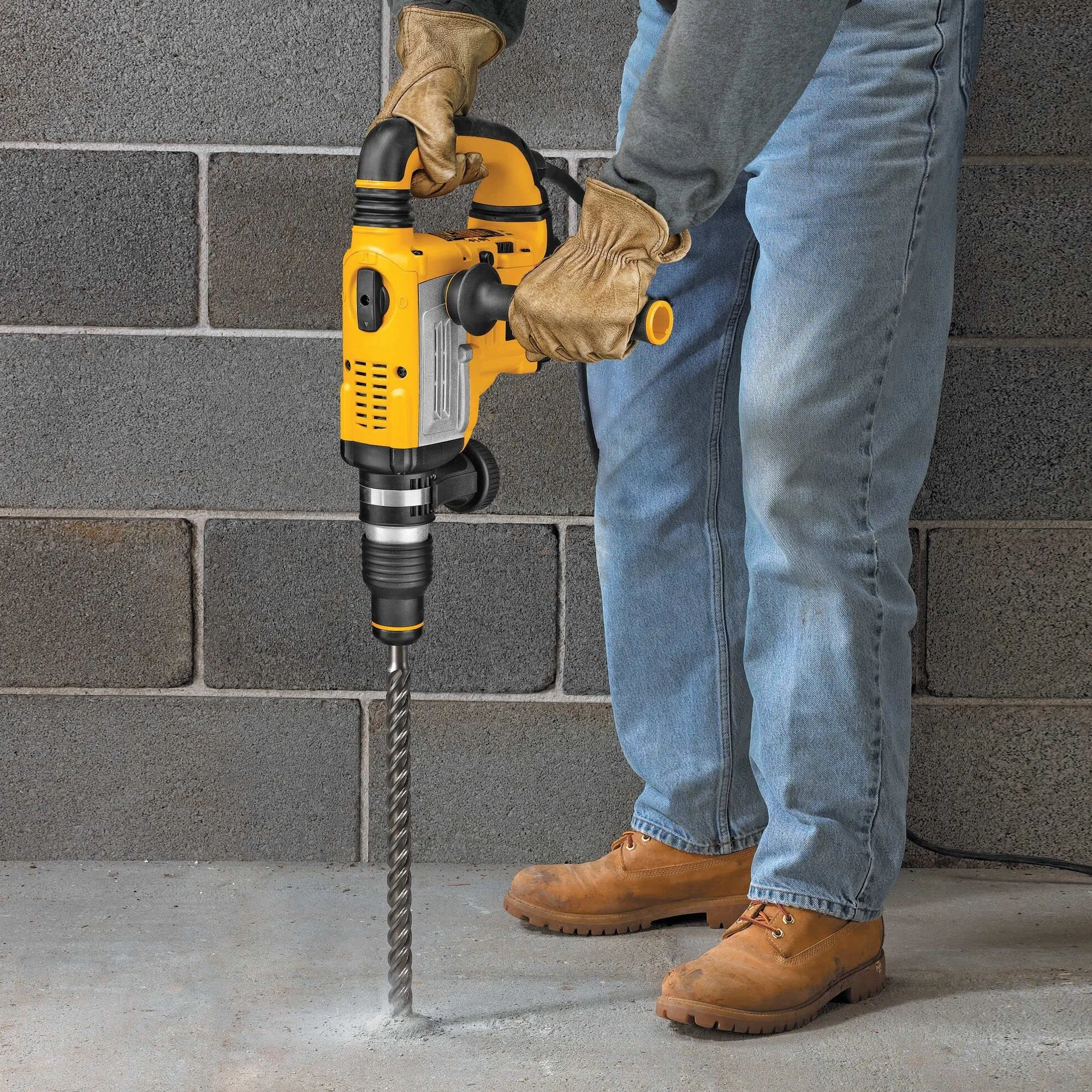 DeWalt Punta SDS-MAX - 42 x 570 4 TAGLIENTI
