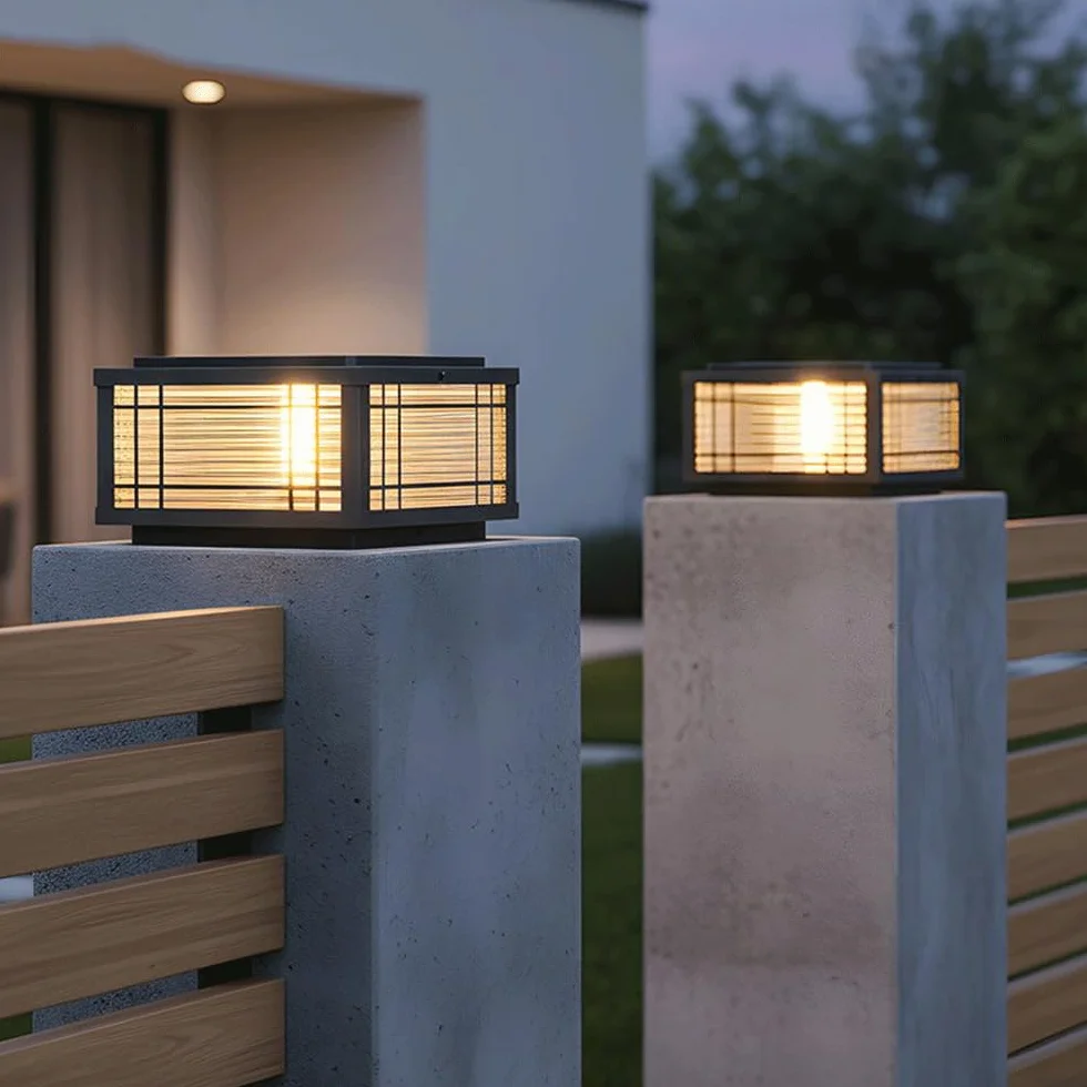 Solarne lampy słupkowe zewnętrzne wodoodporne LED patio brama kolumna kolumna lampa czarna płot pokładowy czapka latarnia podjazd słupki ogrodowe krajobraz molo oświetlenie