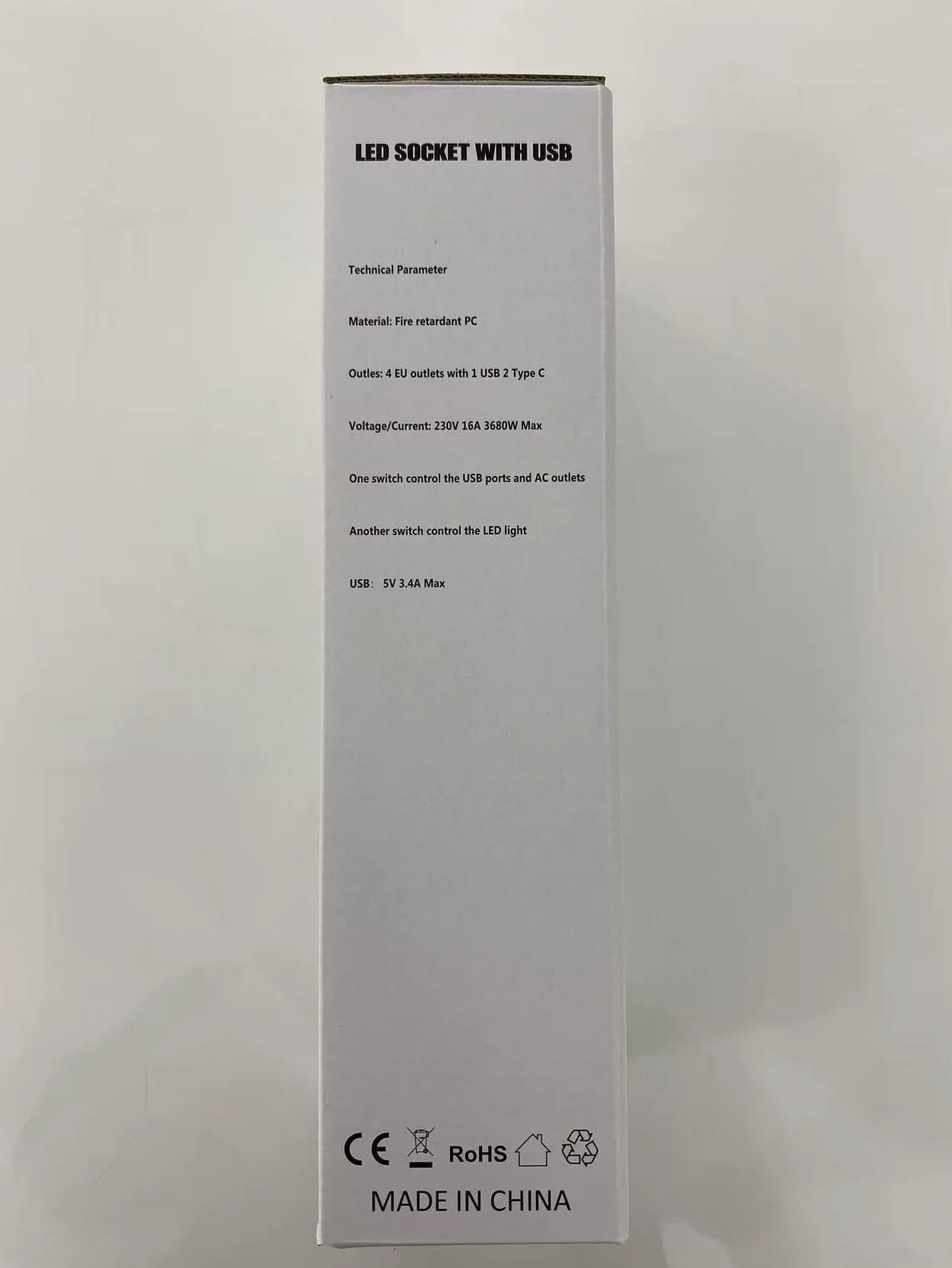 Listwa zasilająca narożna, listwa zasilająca, 4 gniazda wtykowe z USB i 2 typami C, listwa zasilająca, ochrona przed przepięciem z diodami LED, kabel 1,5 m, do kuchni, biura, czarna