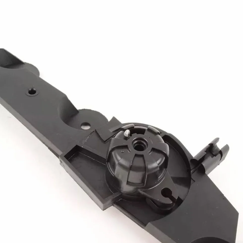Przedni wspornik maski maski do BMW do E60 dla E61, zamiennik do 2003 2010, OEM 51439143458