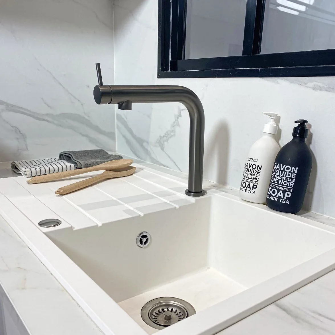 Essebagno 9019668 Magic Bateria zlewozmywakowa Gun Metal
