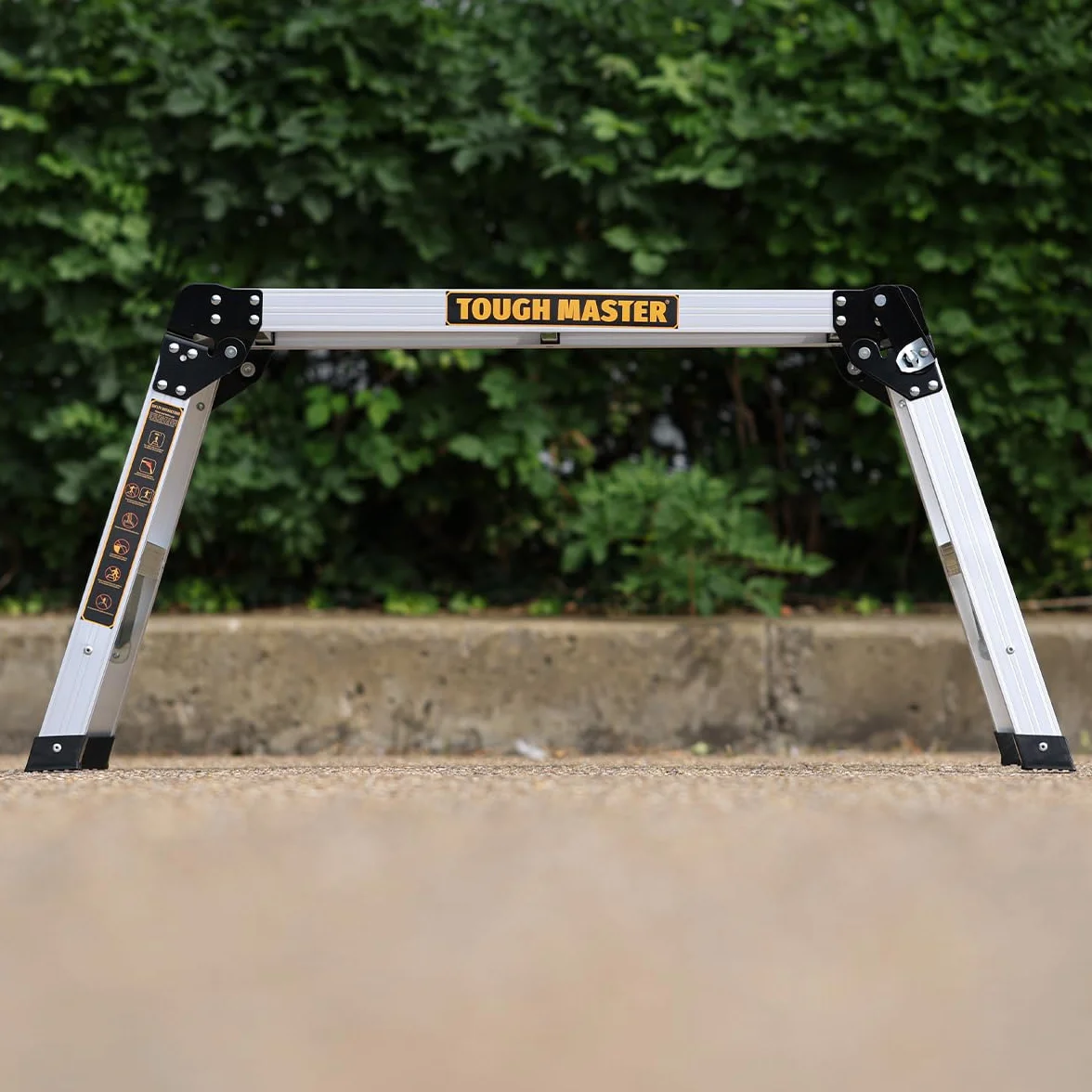 Aluminiowa platforma robocza, 760 x 300 mm, 2-stopniowa, składana, składana ławka, stołek, platforma robocza, składana konstrukcja, do siedzenia, drabina do pracy wewnątrz/na zewnątrz Tough Master