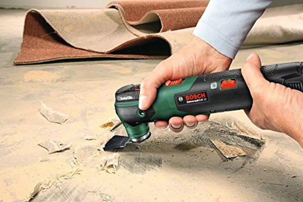 Bosch Wielofunkcyjne narzędzie wielofunkcyjne UniversalMulti 12 (1 akumulator, system 12 V, w walizce)