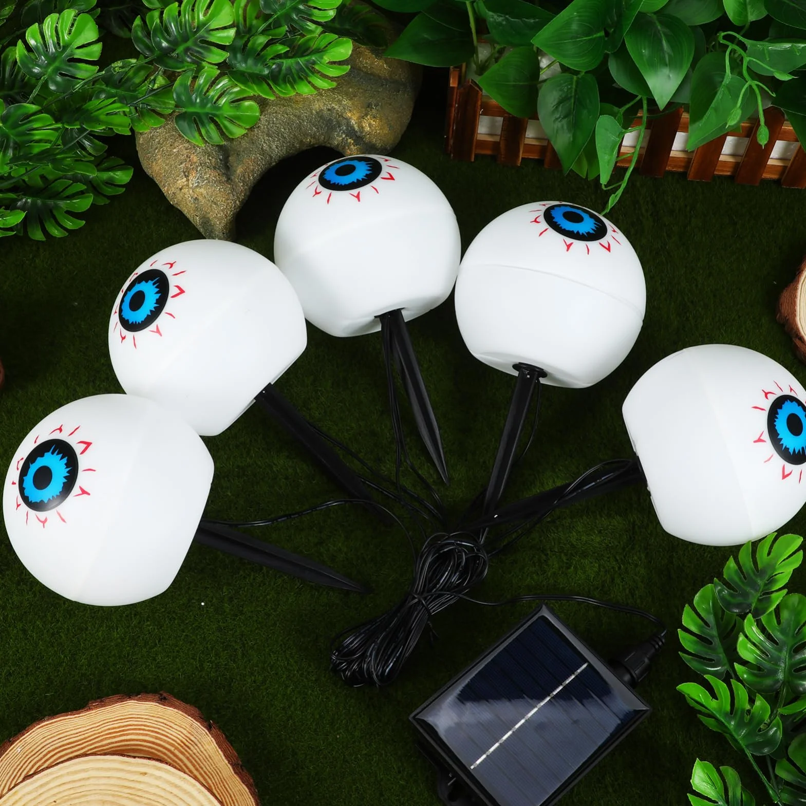 OSALADI Zestaw 5 Lamp Solarnych Na Halloween Zdalnie Sterowanych Solarnych W Kształcie Gałek Ocznych Lamp Na Halloween Do Dekoracji Ścieżek Ogrodowych Patio I Ścieżek Czerwona I Zielona