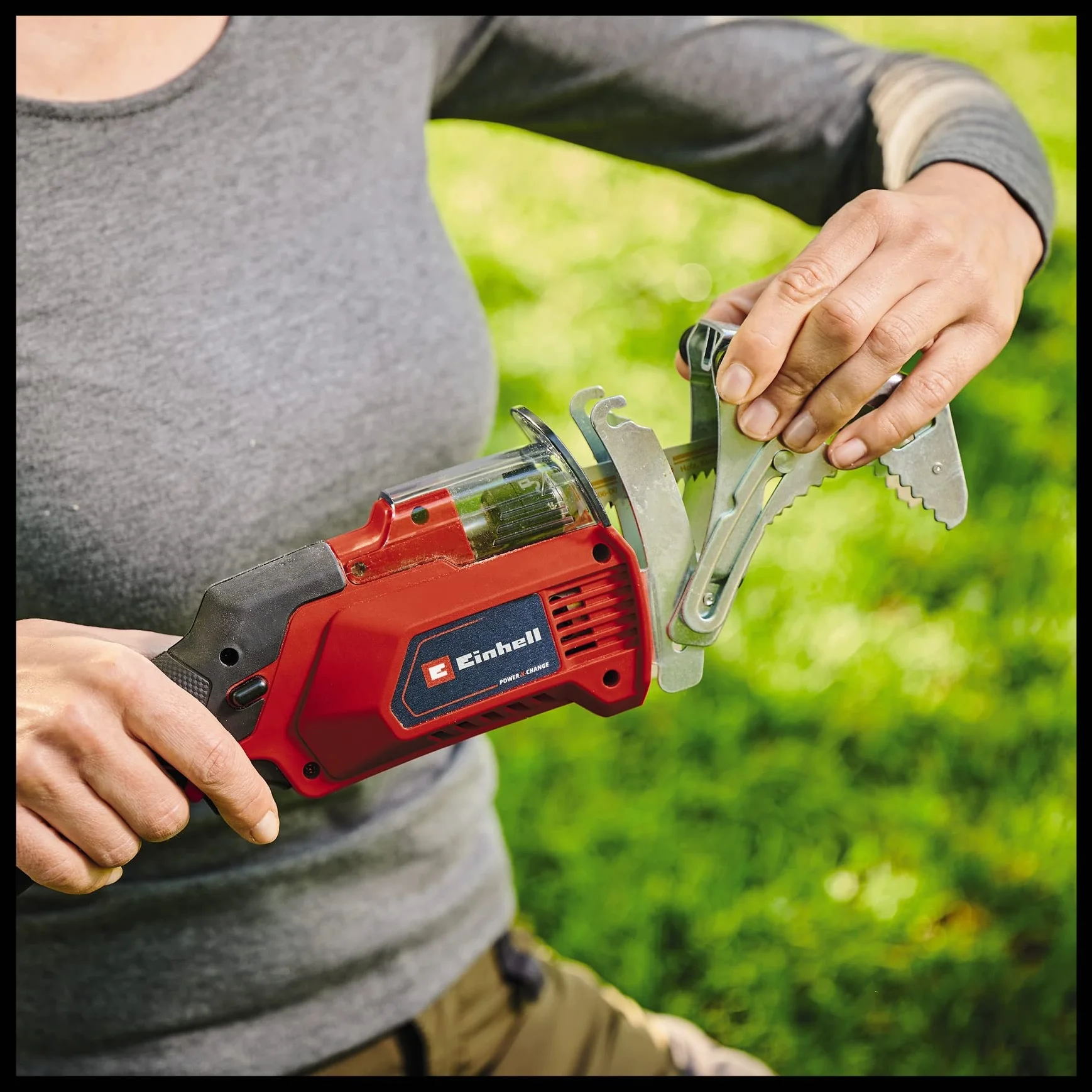 Einhell Akum. piła do gałęzi GE-GS 18/150 Li-Solo Power X-Change (18 V, gr. cięcia maks. 100 mm, wysokość podnoszenia 20 mm, zdejmowany uchwyt do gałęzi, w tym 2 x brzeszczot kwb, bez akumulatora)