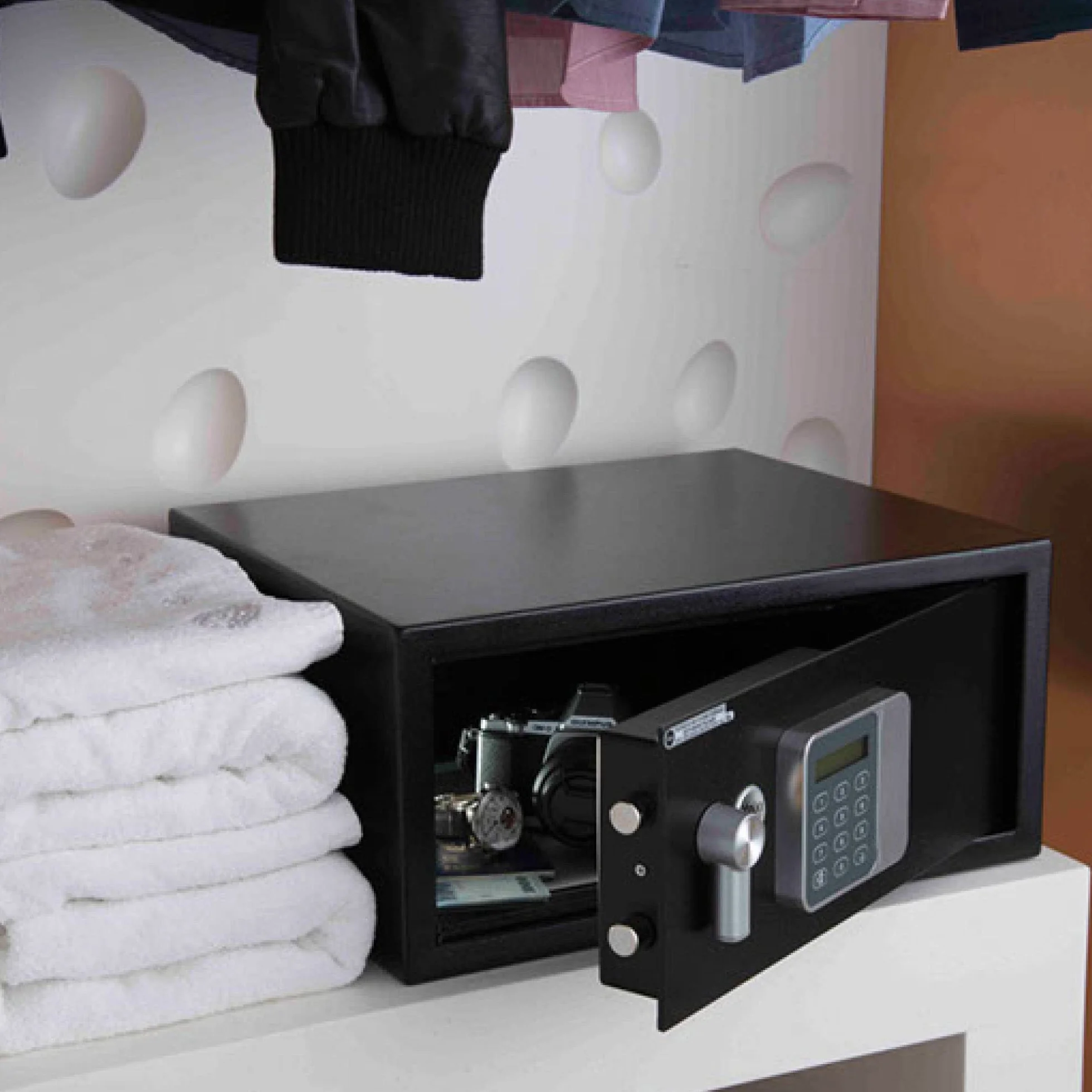 Yale Sejf Guest Podstawowy Meblowy na Laptopa, Sejf Hotelowy i Domowy - YLG/200/DB2