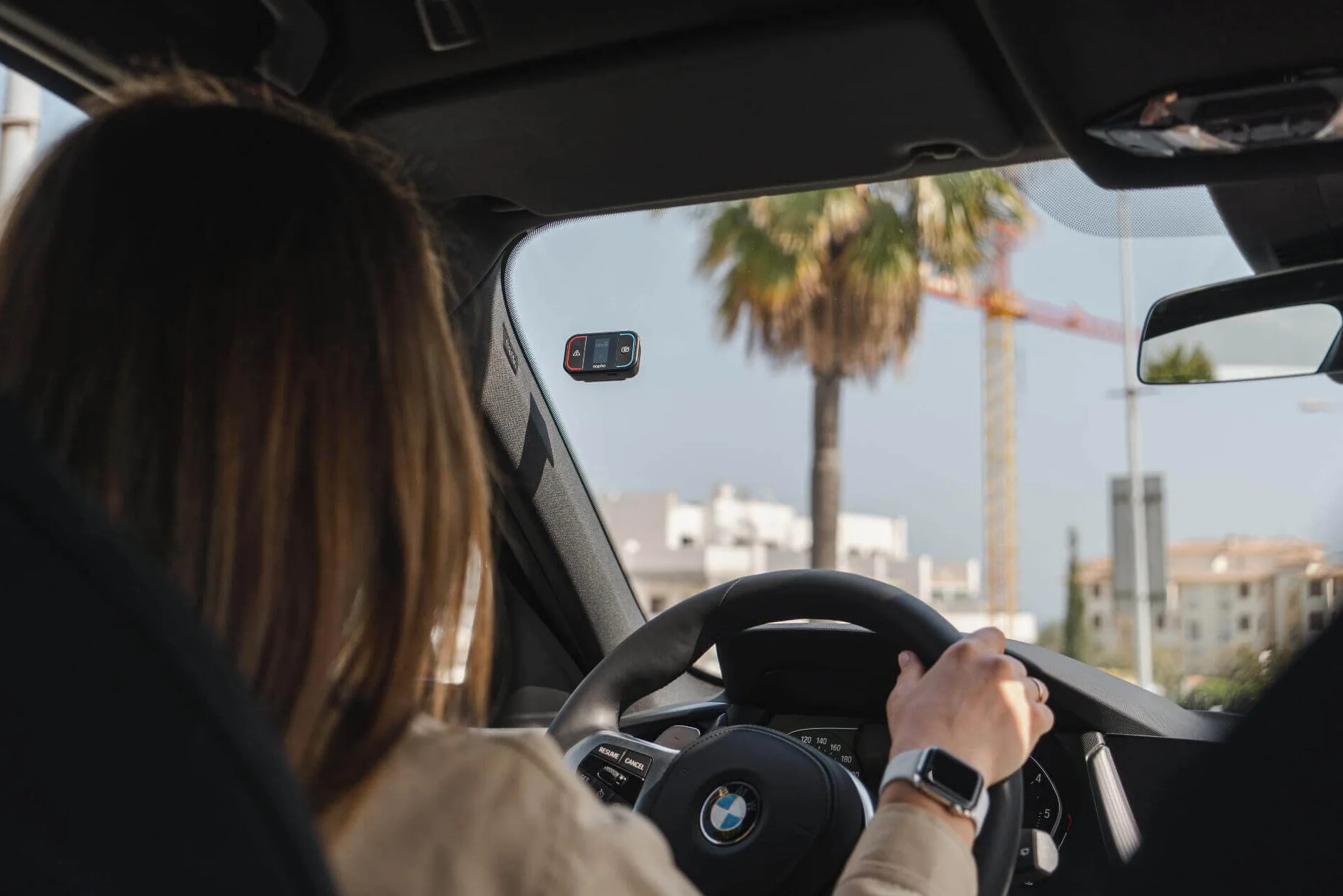 Saphe Drive Mini ostrzegacz przed radarami do samochodu z kolorowym wyświetlaczem – Wyświetla radary, zagrożenia – dane od Blitzer.de – Żadne ABO nie jest potrzebne