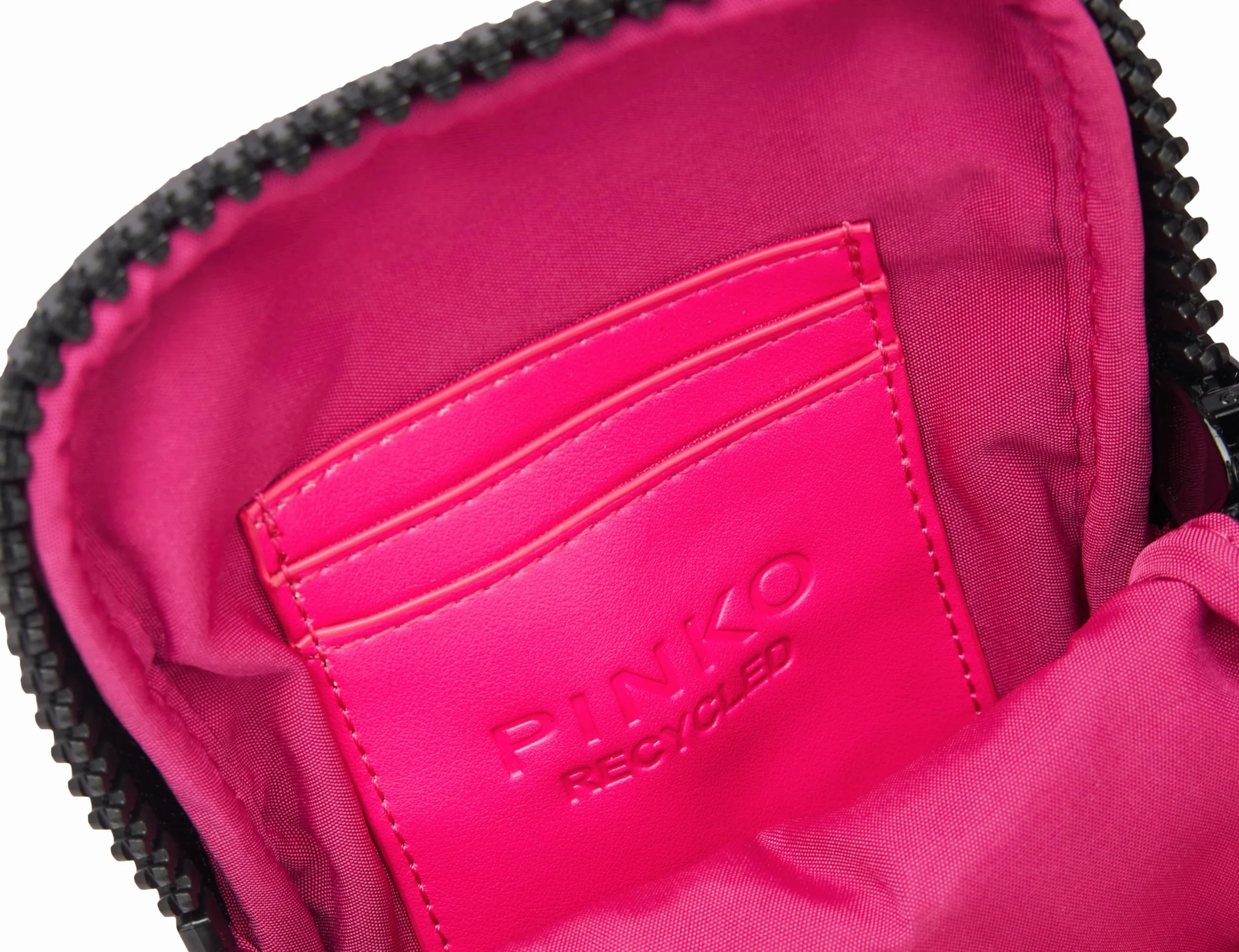 Pinko Etui na telefon Vagabond RECYCLED Nylon damska torebka na szyję N17 różowy