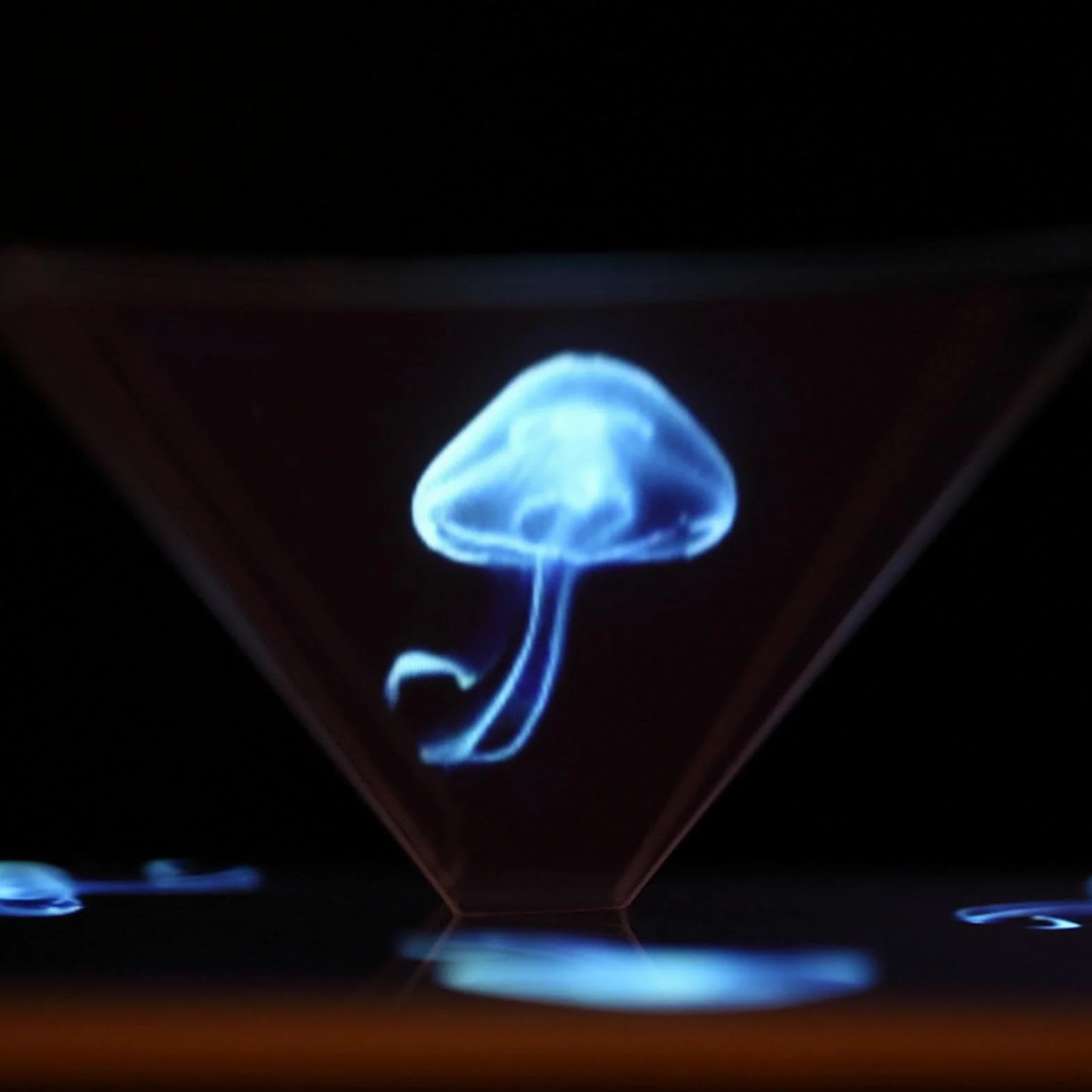 Hologram projektor piramida wyświetlacz 7 x 7 x 4 cm