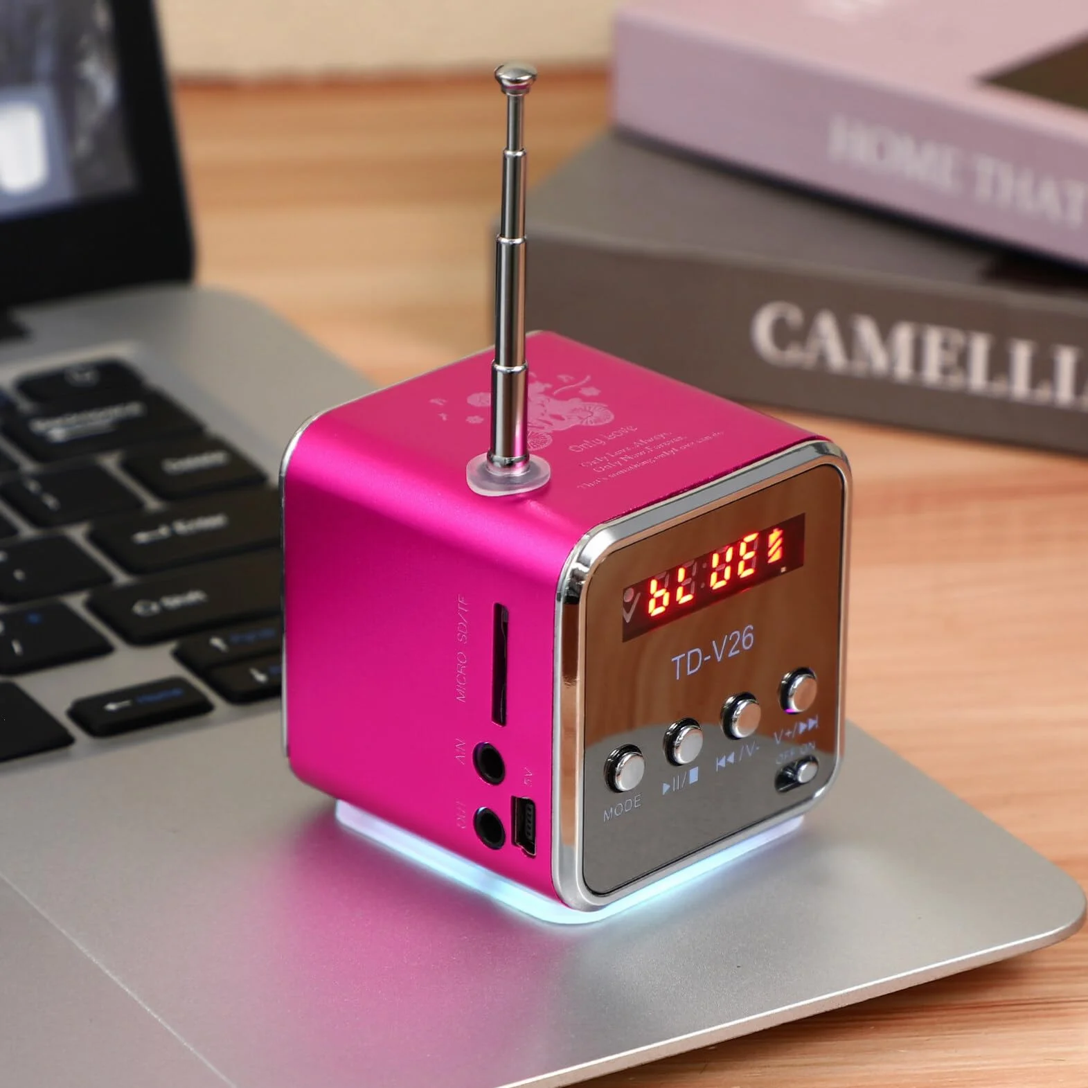iplusmile -V26 cyfrowy głośnik mini radio FM stereo MP3 MP4 odtwarzacz muzyki obsługuje karty Micro Sd/TF/USB/Disk/Fm (różowy)
