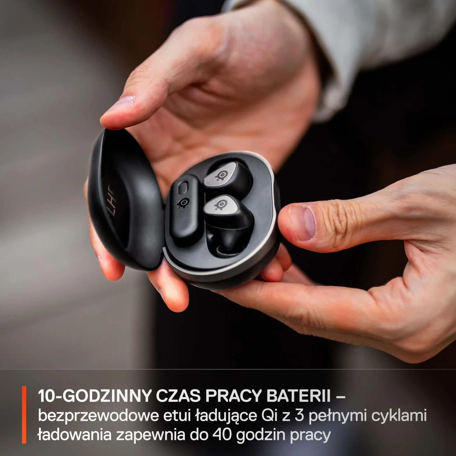 SteelSeries Arctis GameBuds Xbox Bezprzewodowe Słuchawki Douszne do Gier, 2,4 GHz + BT 5.3, ANC, Bateria 40 Godz., Ładowanie Bezprzewodowe, PS5, PC, Switch, Smartphone