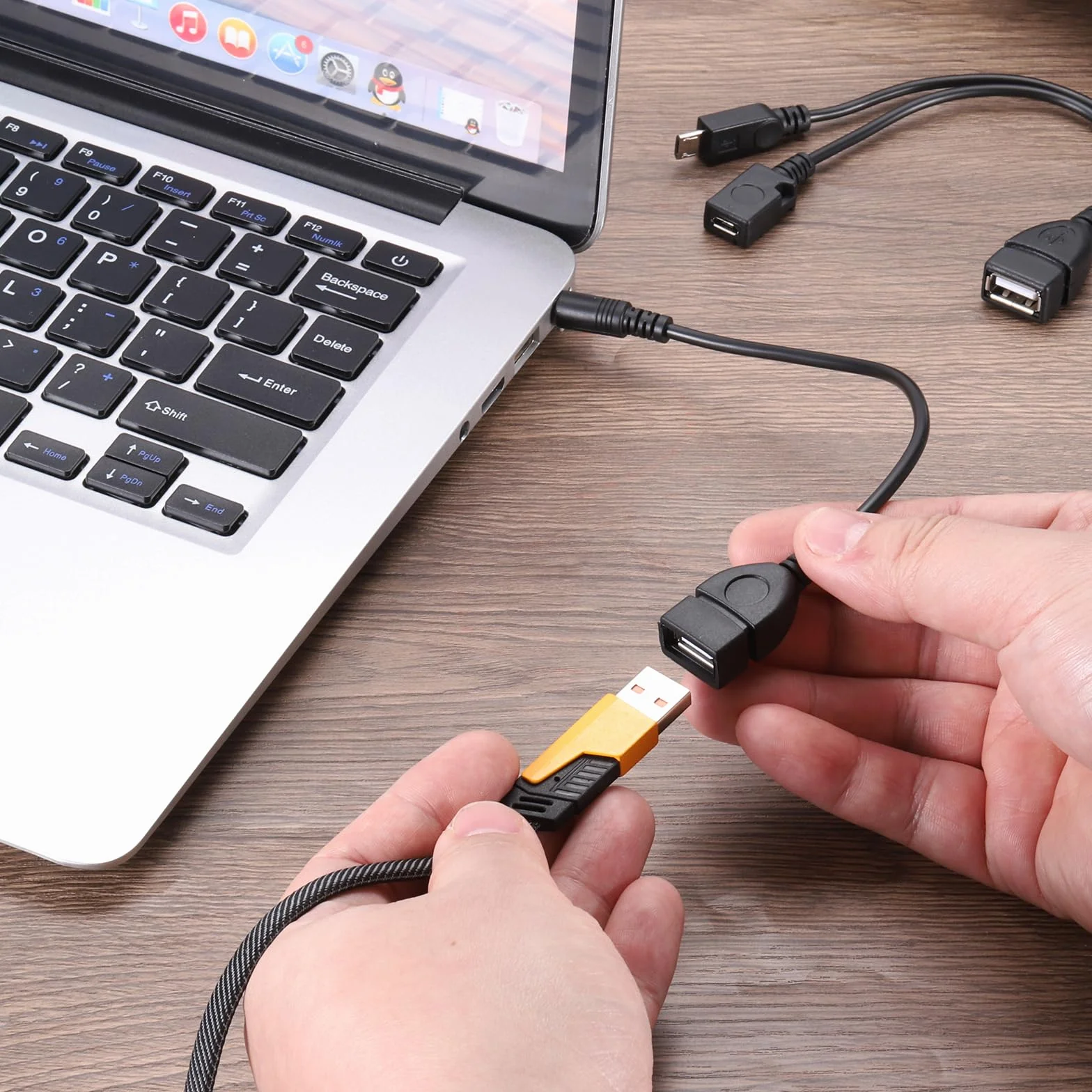 QUARKZMAN Kabel AUX na USB 3,5 mm męski wtyk audio Jack na USB 2.0 żeński konwerter czarny