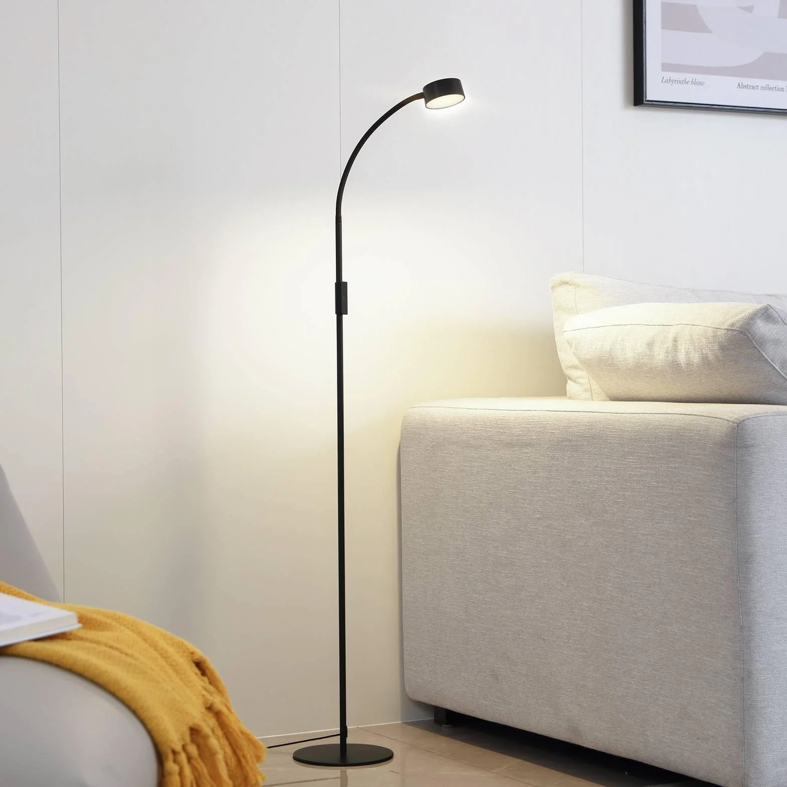Lindby lampa podłogowa LED 'Maori' z możliwością ściemniania, styl nowoczesny, m. in. do biura, kolor czarny, metal