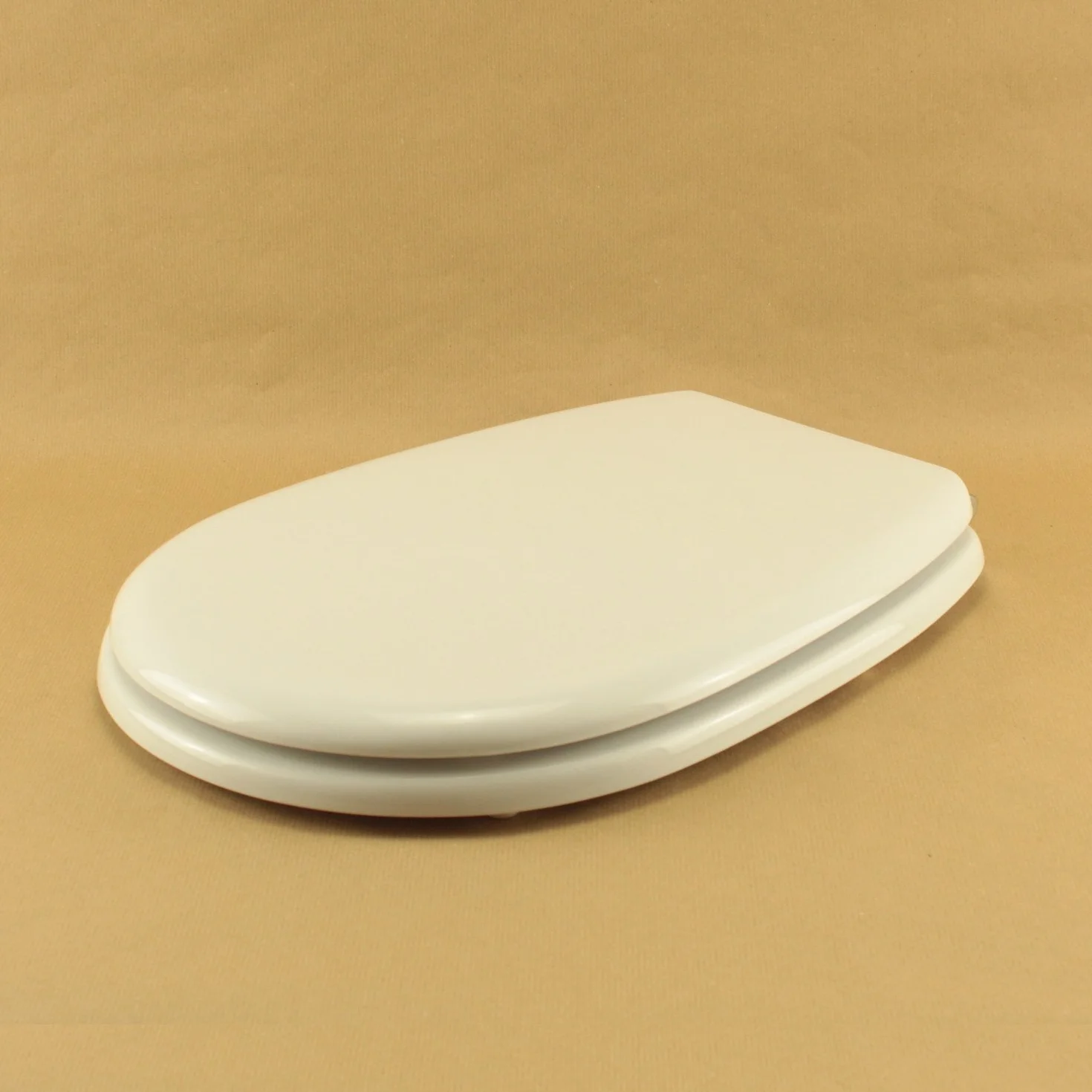 Deska sedesowa Ideal Standard LIUTO BIANCO I.S. Zawias chromowany - deska sedesowa