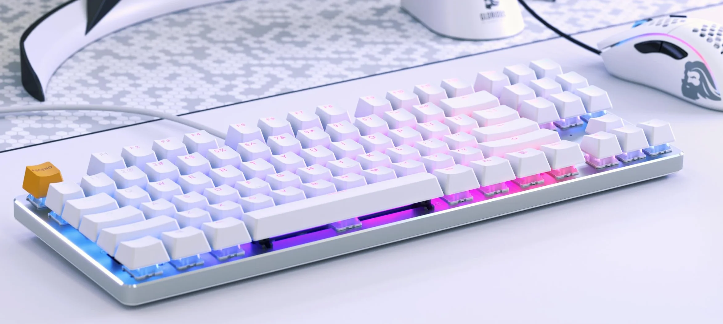 Glorious GMMK TKL gamingowa klawiatura mechaniczna Gateron Brown hot swap RGB biała