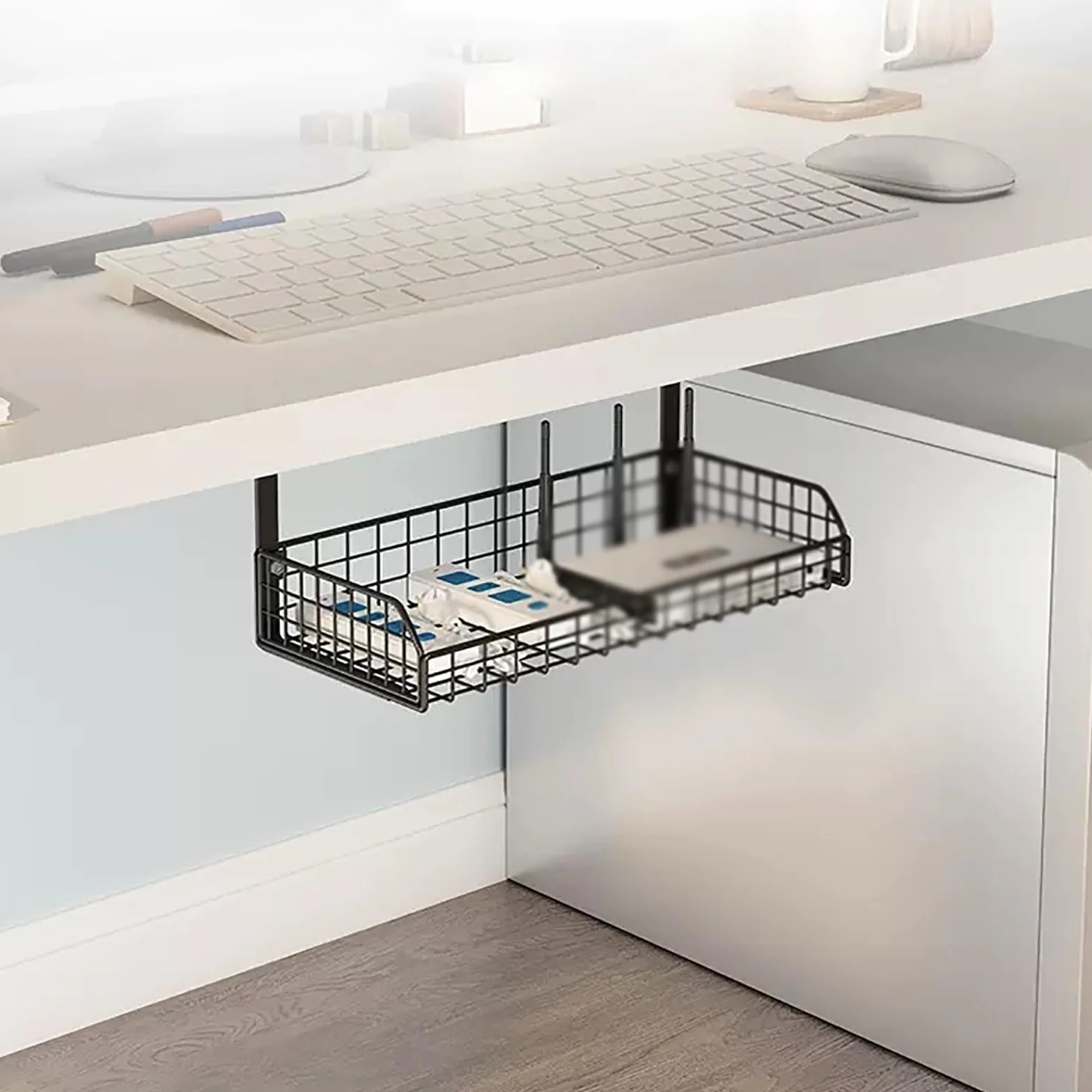 Taca do zarządzania kablami komputer pod biurkiem stojak do zarządzania kablami pod biurkiem router organizer przewodów wtyczka wtyczka wtyczka organizer pod przewodem biurkowym (kolor: czarny, rozmiar: S)