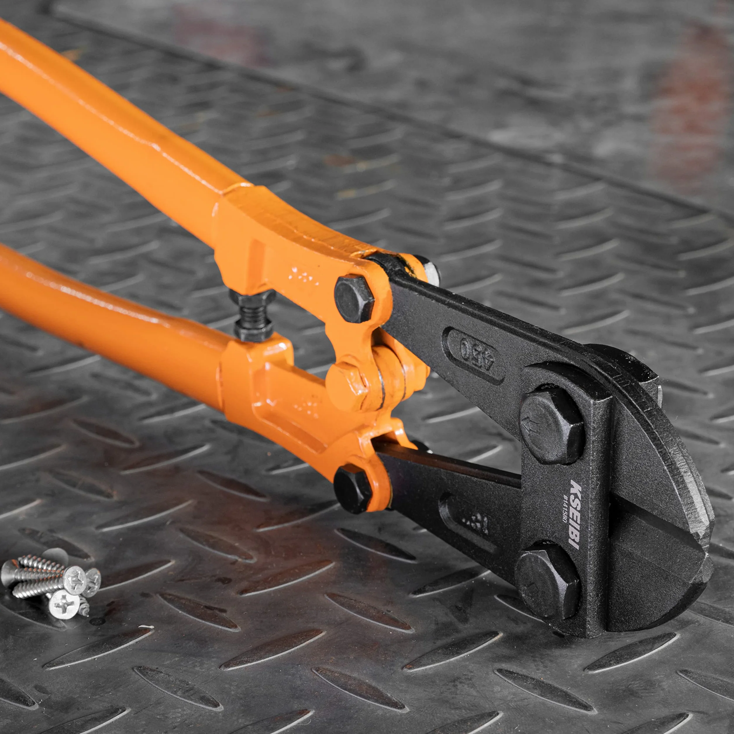 KSEIBI 141575 Małe nożyce do śrub 35,5 cm, wytrzymałe nożyce do śrub, do drutu chromowo-anodowego, z miękkim uchwytem ergonomicznym, idealne do cięcia małych ogrodzeń, drutu stalowego, łańcuchów,