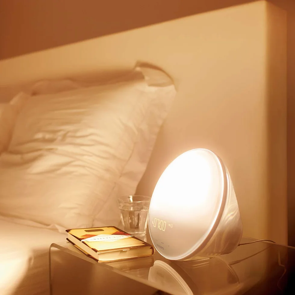 Philips SmartSleep Wake Up Light HF3531/01, symulacja wschodu słońca, 7 dźwięków, radio FM