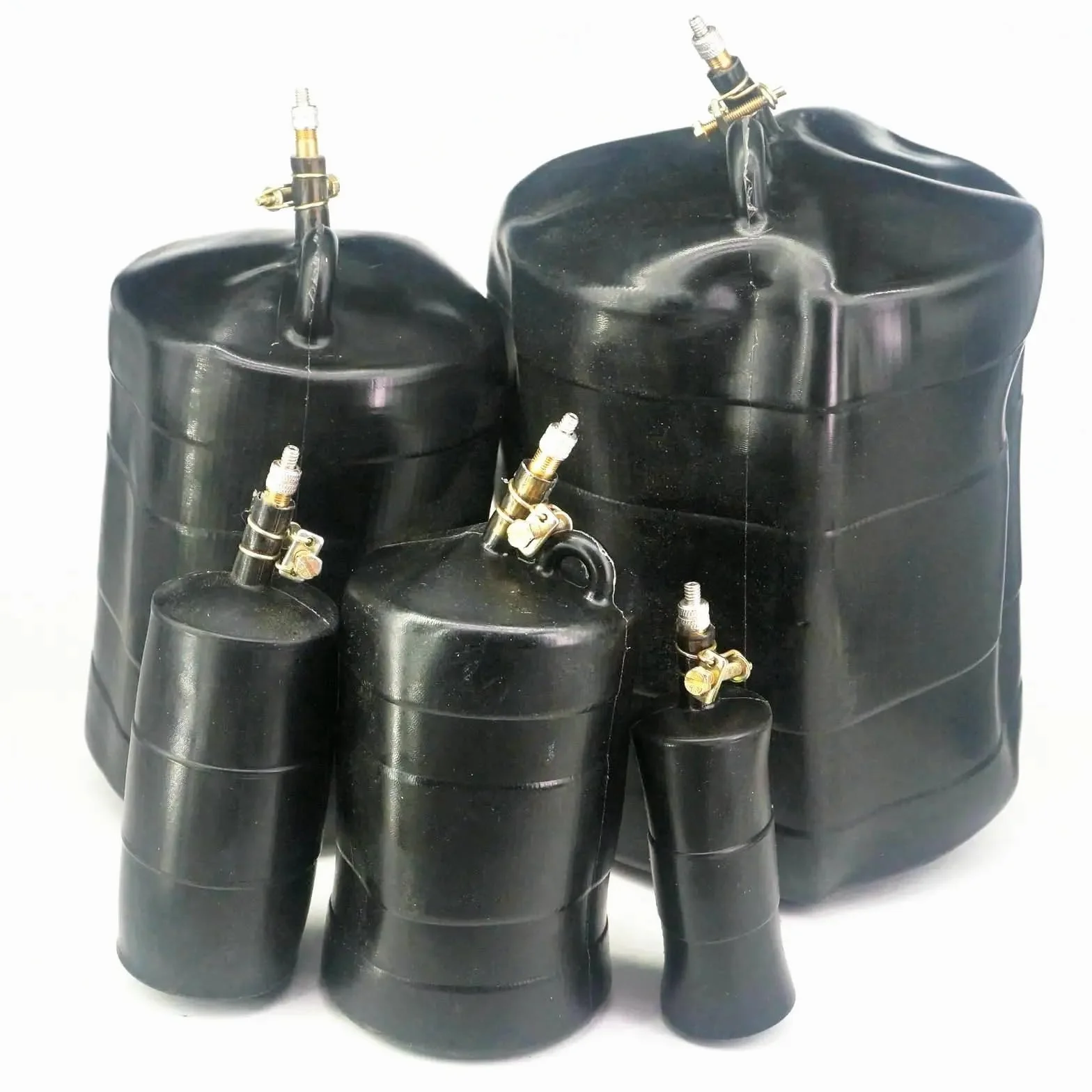 Adaptery do przyłączy rurowych Rura z naturalnej o średnicy wewnętrznej 50-300 mm Naturalna guma Poduszka powietrzna do odpływu Nadmuchiwany korek Zatyczka 0,25 bara Grubość 4 mm(148-160mm)