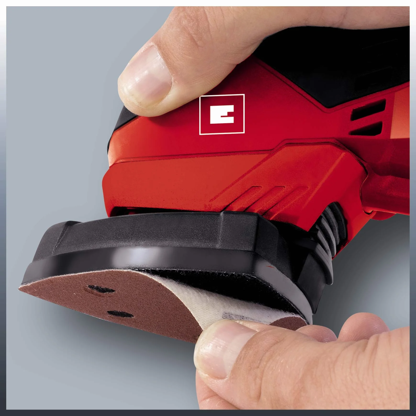 Einhell Szlifierka Delta TC-DS 19 (190 W, prędkość oscylacyjna 20000 1/min, ergonomiczny miękki uchwyt, Extreme Fix, adapter do odsysania kurzu, w zestawie 3 sztuki papieru ściernego), czerwona